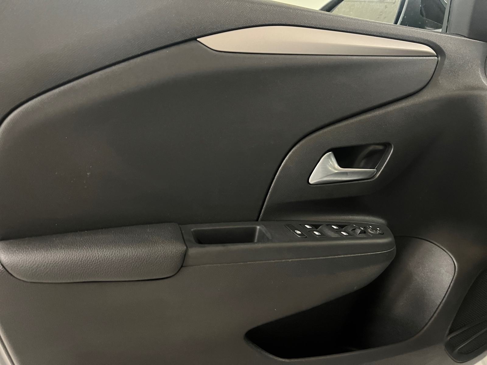 Opel Corsa 1.2 EDITION - 3 godine jamstva, fotografija 14