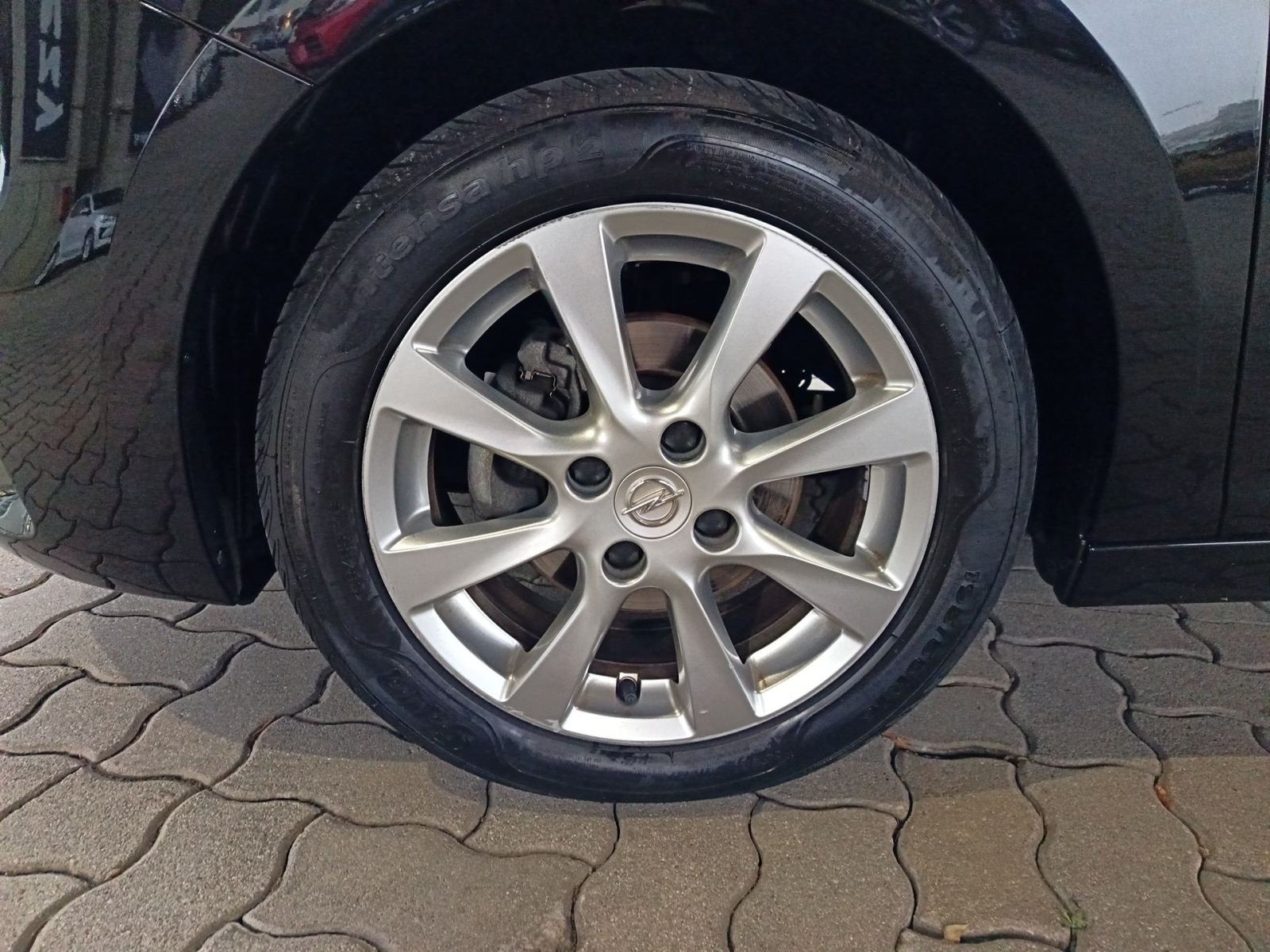 Opel Corsa 1.2 EDITION - 3 godine jamstva, fotografija 12
