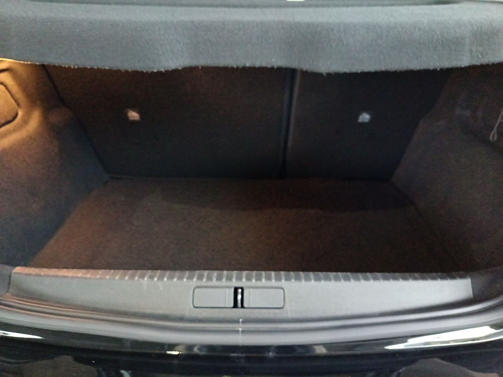 Opel Corsa 1.2 EDITION - 3 godine jamstva, fotografija 13