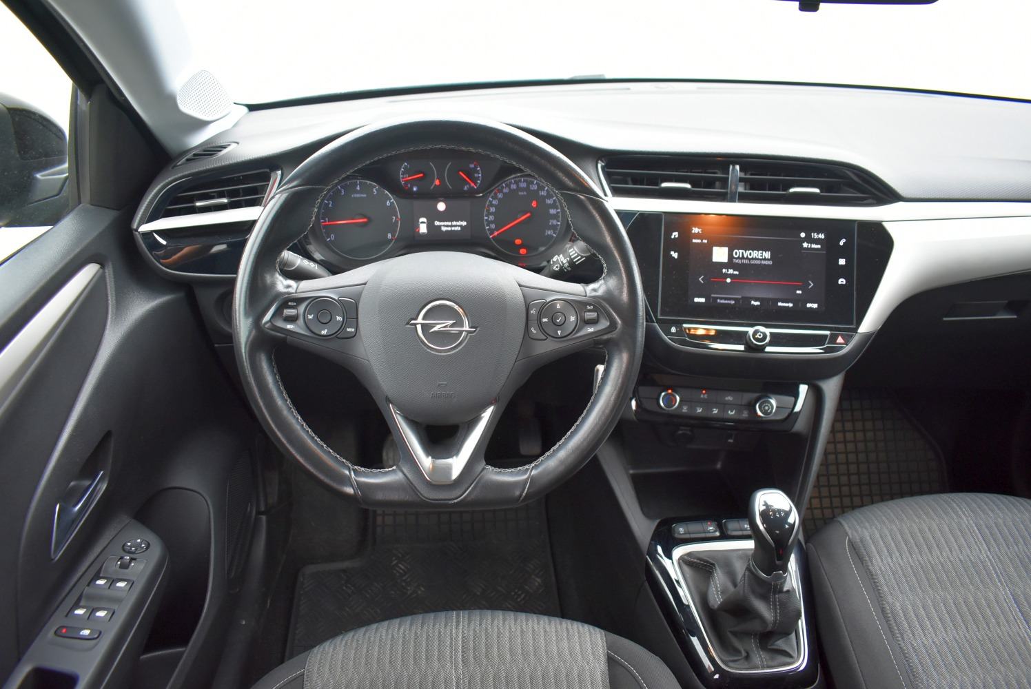 Opel Corsa 1.2 Edition *HR* SERVISNA,1.VLASNIK,JAMSTVO,ALU NAPLATCI*, fotografija 4