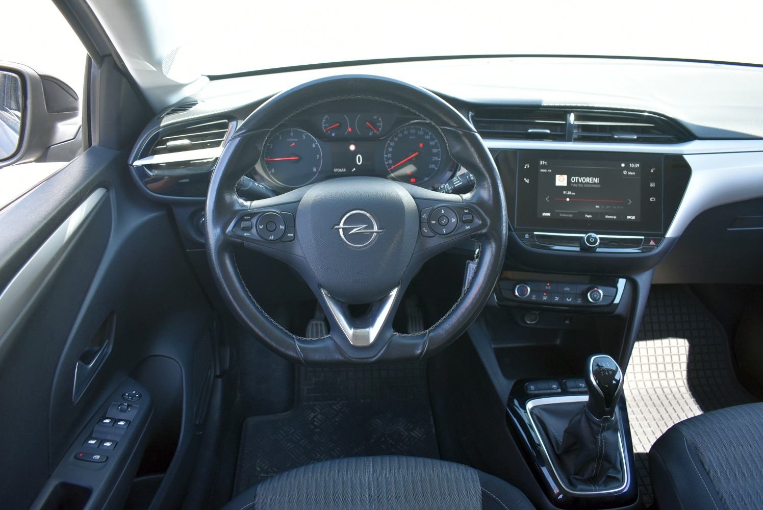 Opel Corsa 1.2 Edition *HR* SERVISNA,1.VLASNIK, JAMSTVO, KAMERA*, fotografija 4