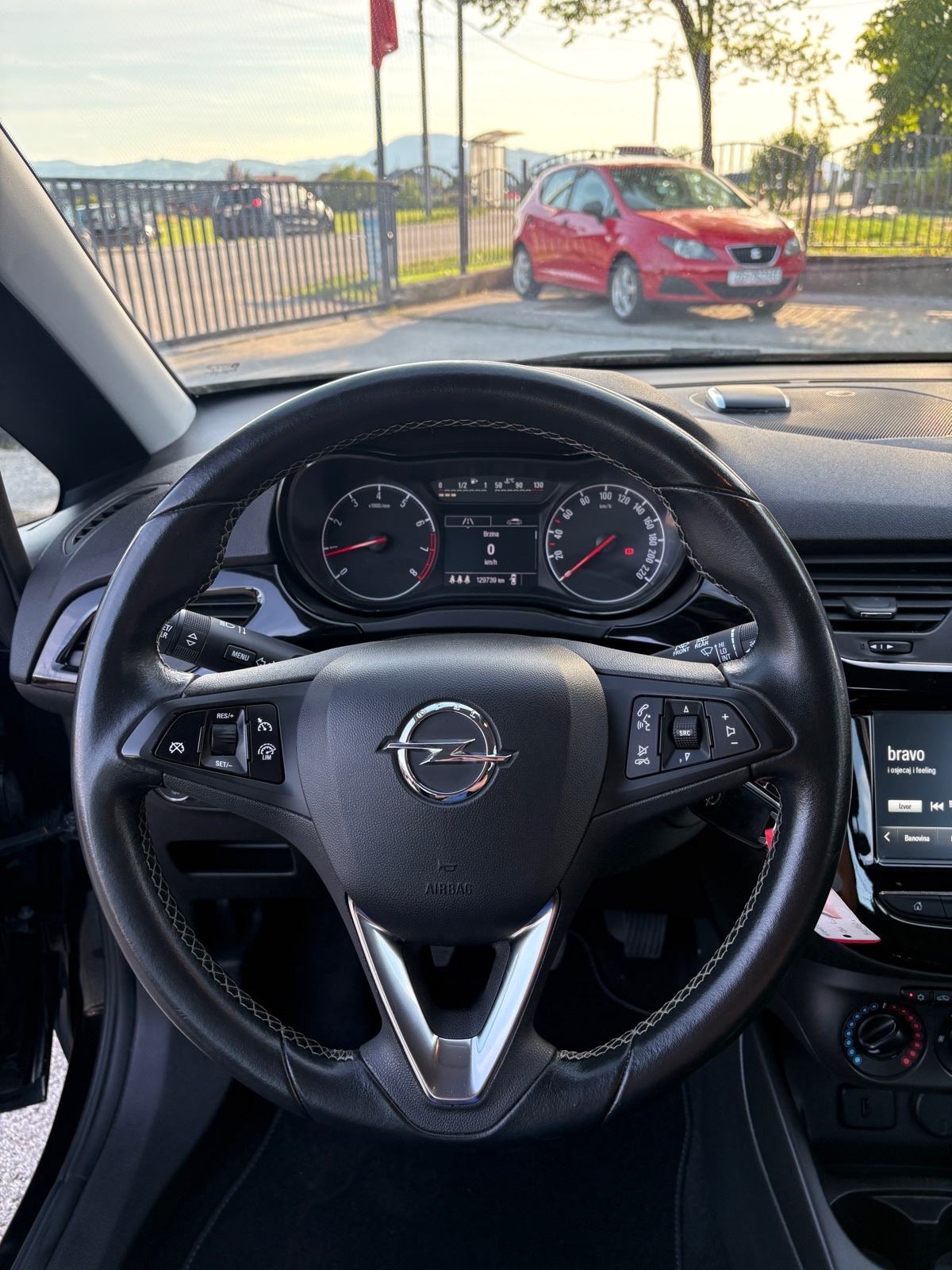 Opel Corsa 1,2 Edition/MFU/PDC/TEMPO/DISPLAY/NOVE GUME/TOP!!, fotografija 11
