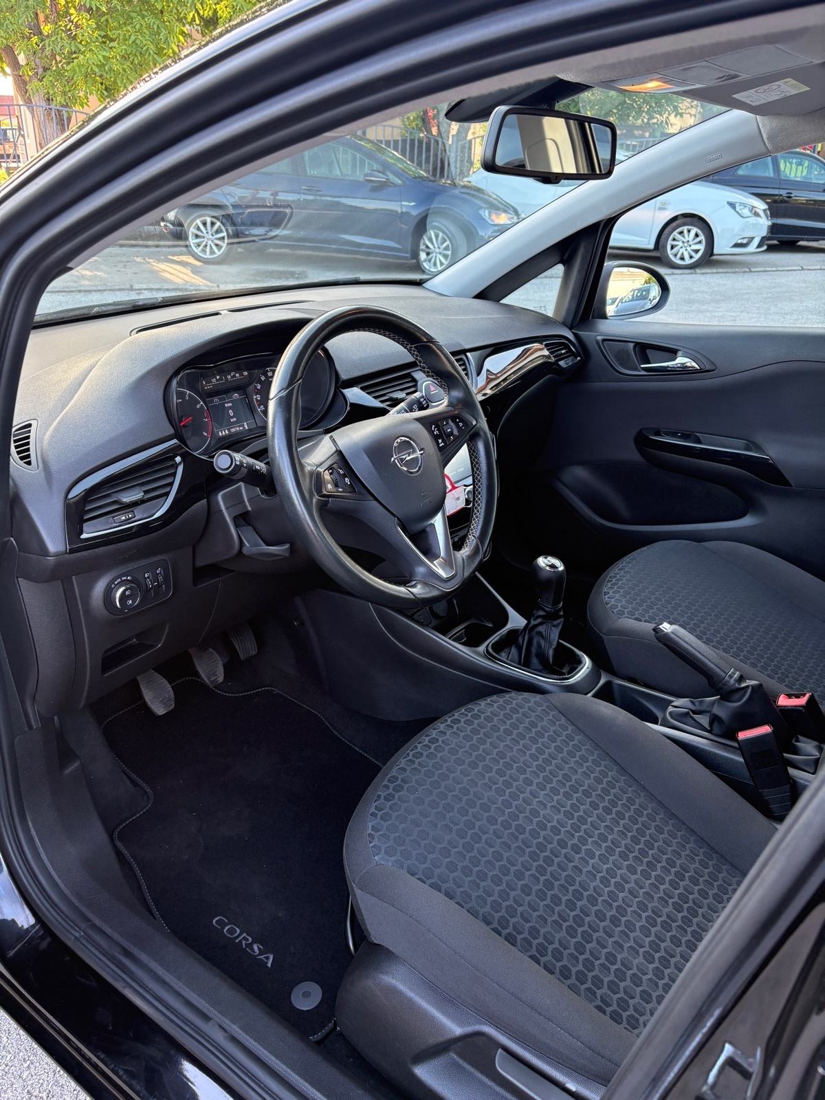 Opel Corsa 1,2 Edition/MFU/PDC/TEMPO/DISPLAY/NOVE GUME/TOP!!, fotografija 10