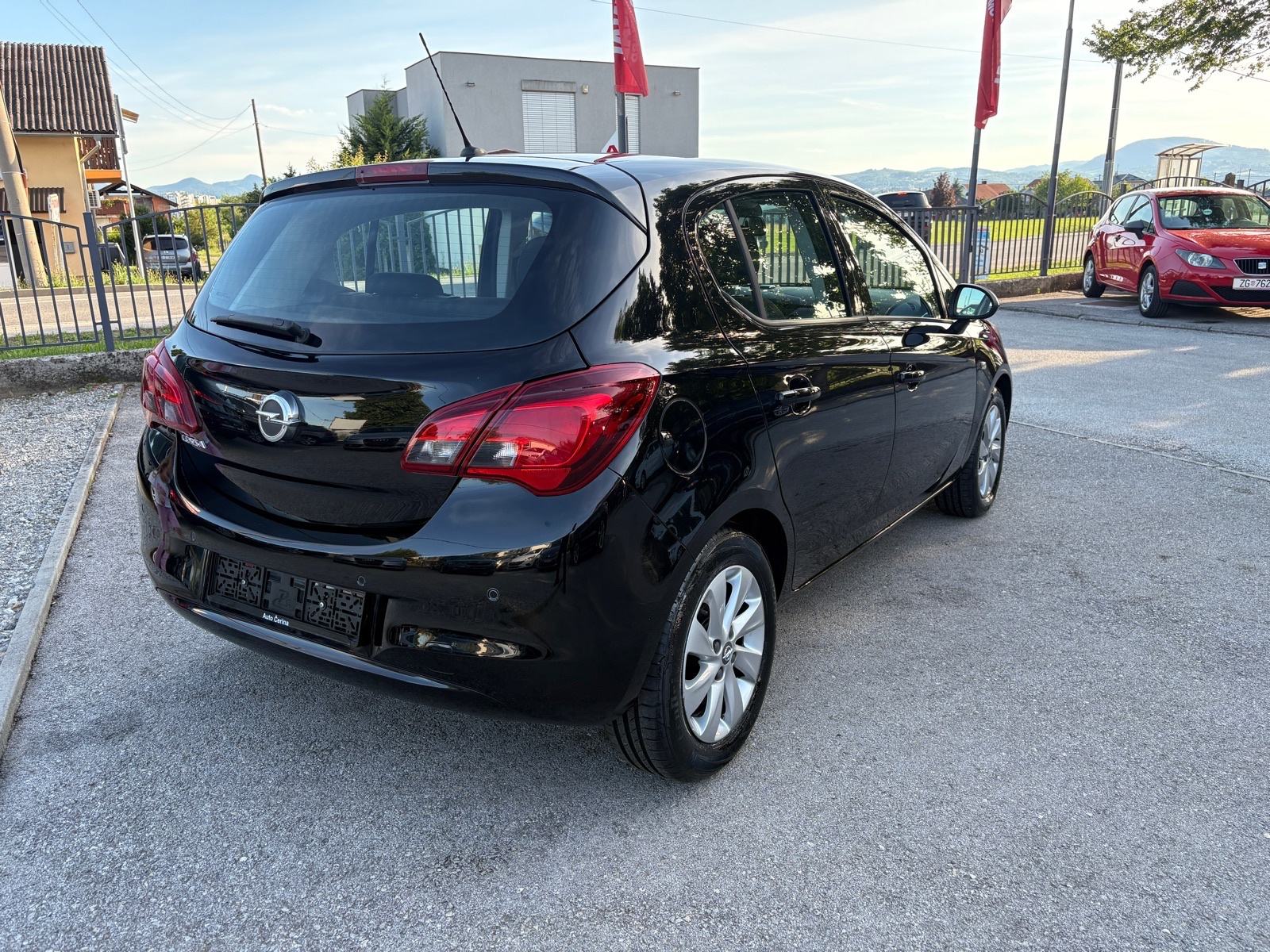Opel Corsa 1,2 Edition/MFU/PDC/TEMPO/DISPLAY/NOVE GUME/TOP!!, fotografija 5