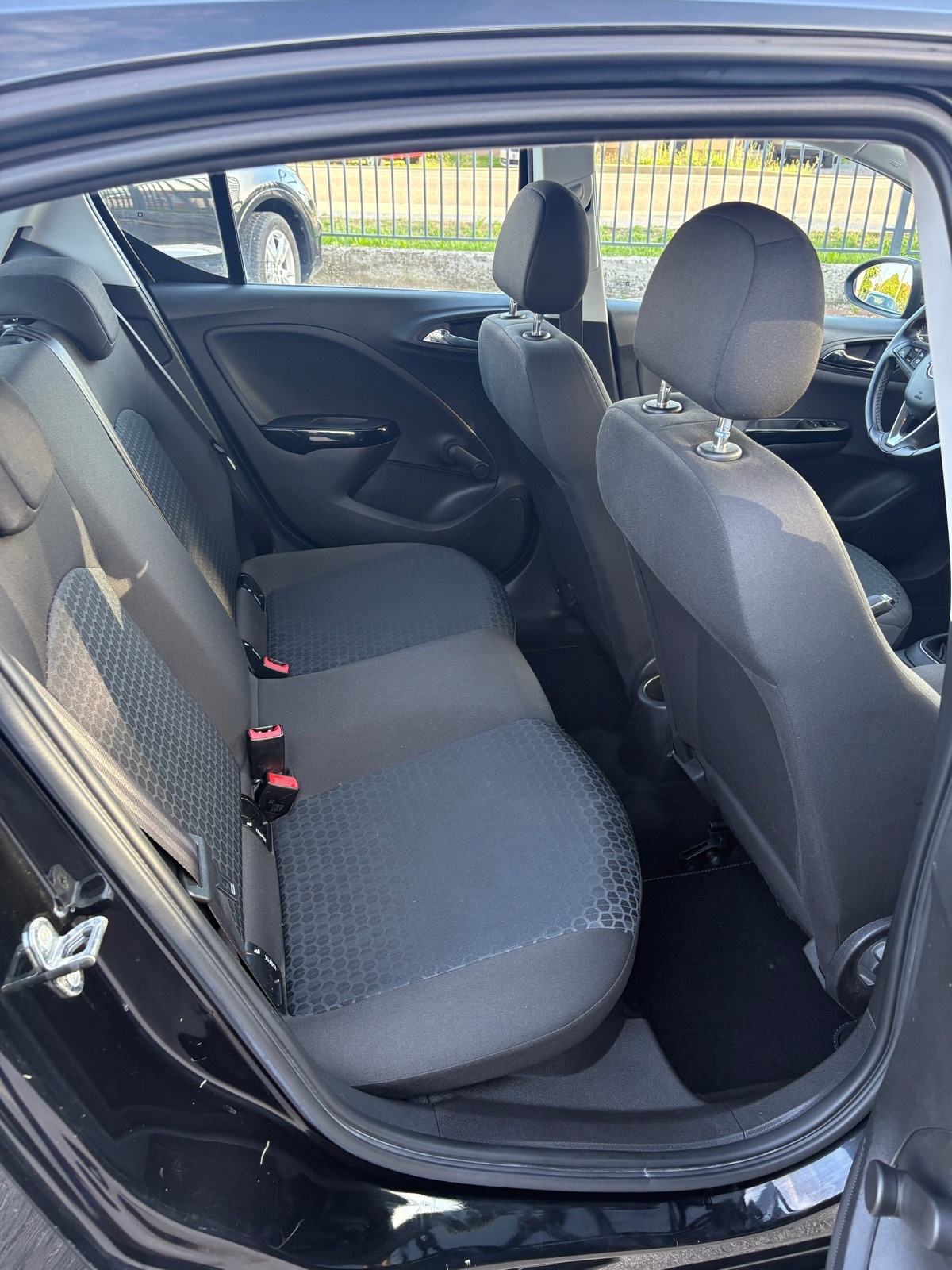 Opel Corsa 1,2 Edition/MFU/PDC/TEMPO/DISPLAY/NOVE GUME/TOP!!, fotografija 15