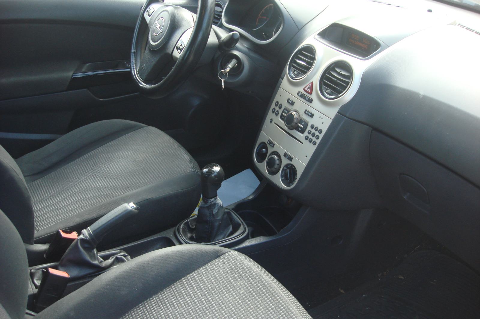 OPEL CORSA 1,2 ESENTIA********REGISTRIRANA 10/26******FULL OPREMA*****, fotografija 10