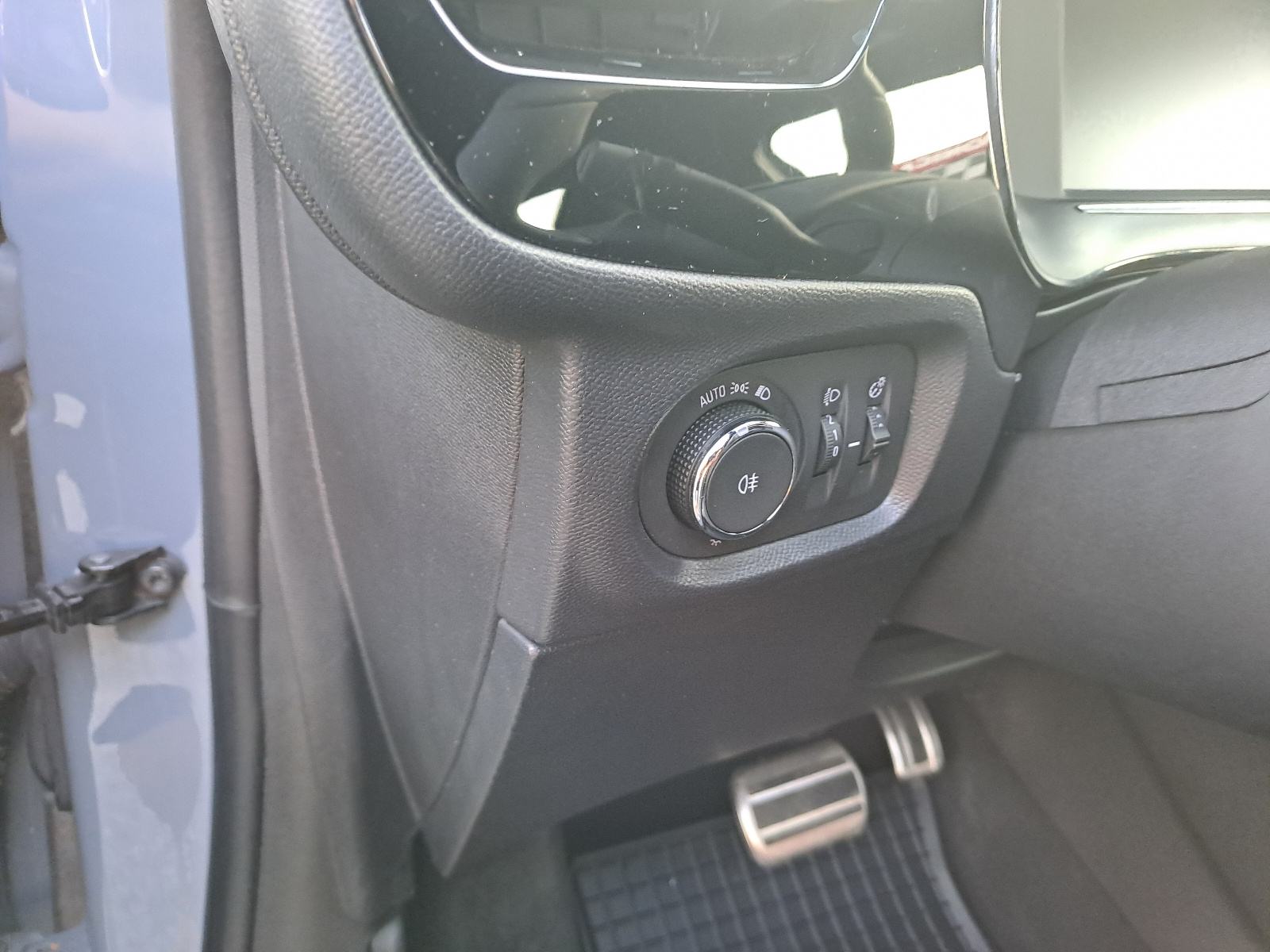 Opel Corsa 1,2 GS LINE automatik, fotografija 13