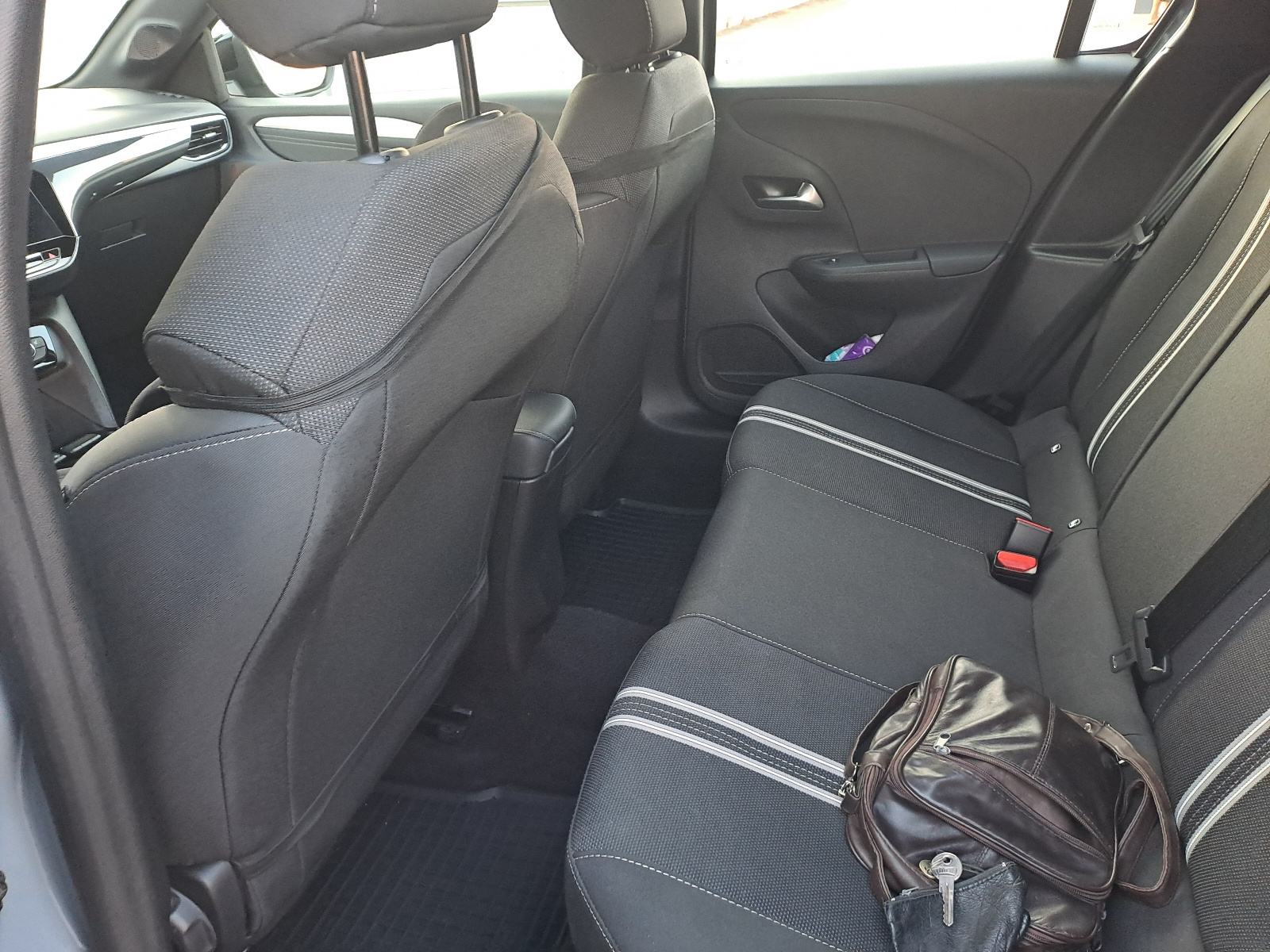 Opel Corsa 1,2 GS LINE automatik, fotografija 15