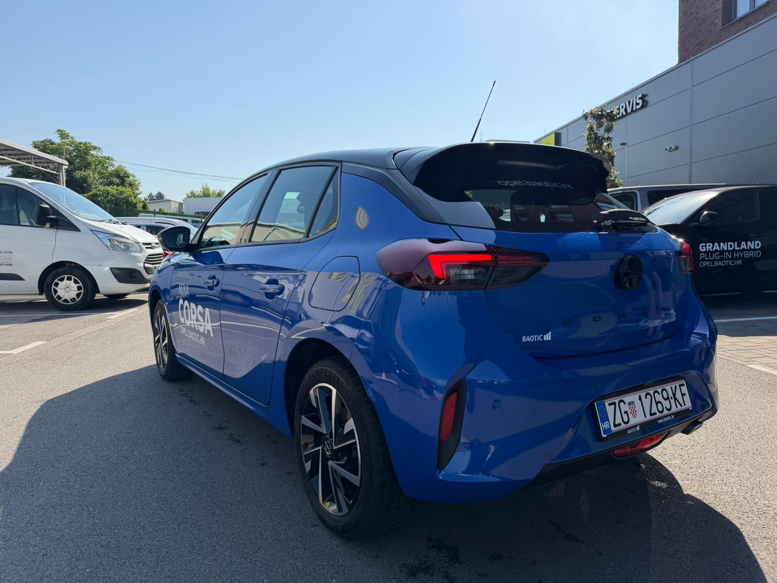 Opel Corsa 1,2 GS Line-TESTNO VOZILO, fotografija 5