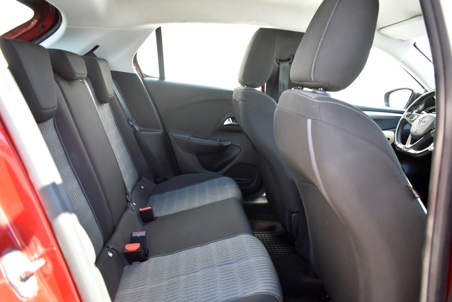 Opel Corsa 1,2 *HR* SERVISNA, MALO KILOMETARA, 1.VLASNIK, JAMSTVO*, fotografija 6
