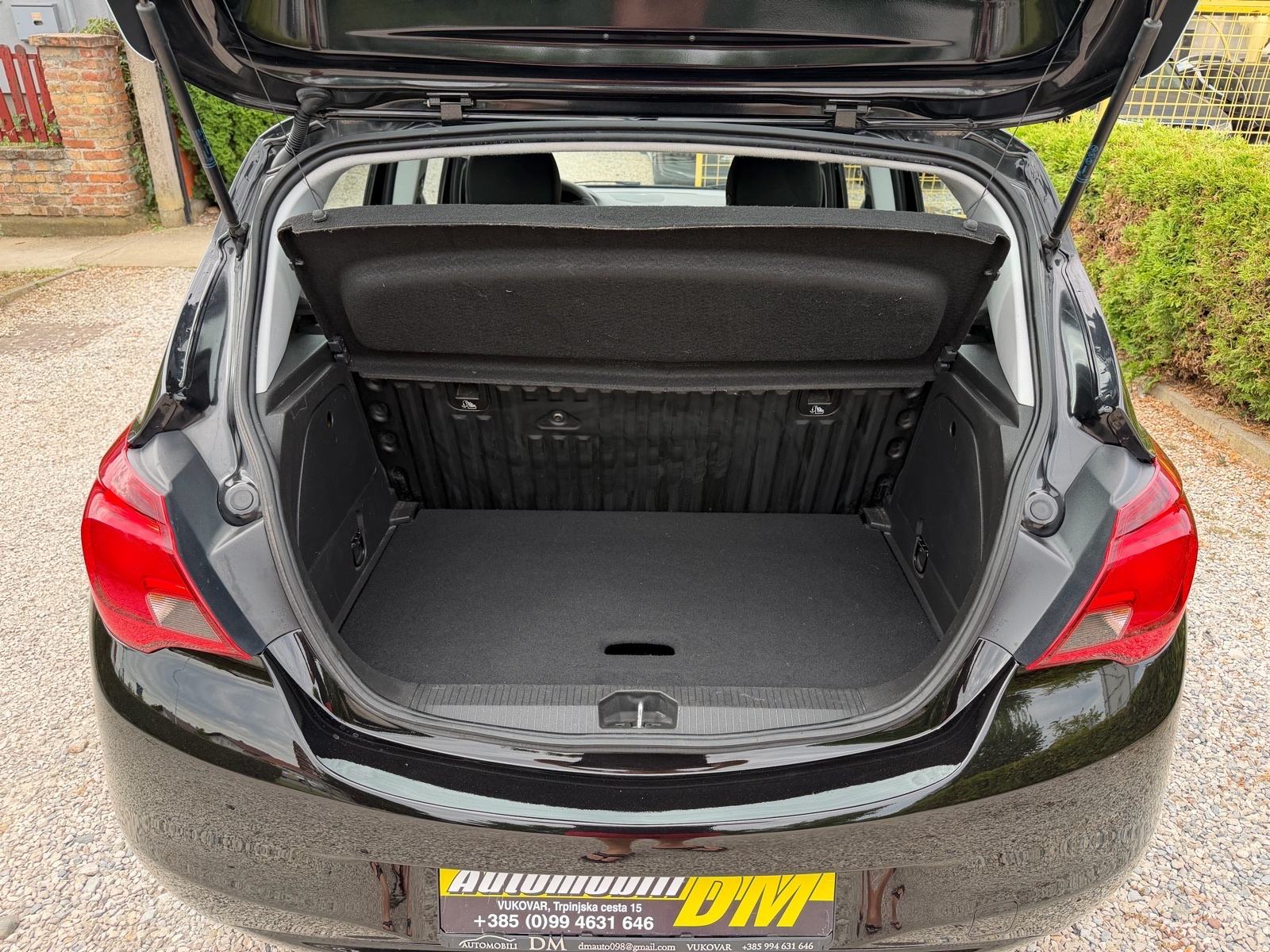 Opel Corsa 1,2 *Novi model,2017god.,Potvrda km*, fotografija 19