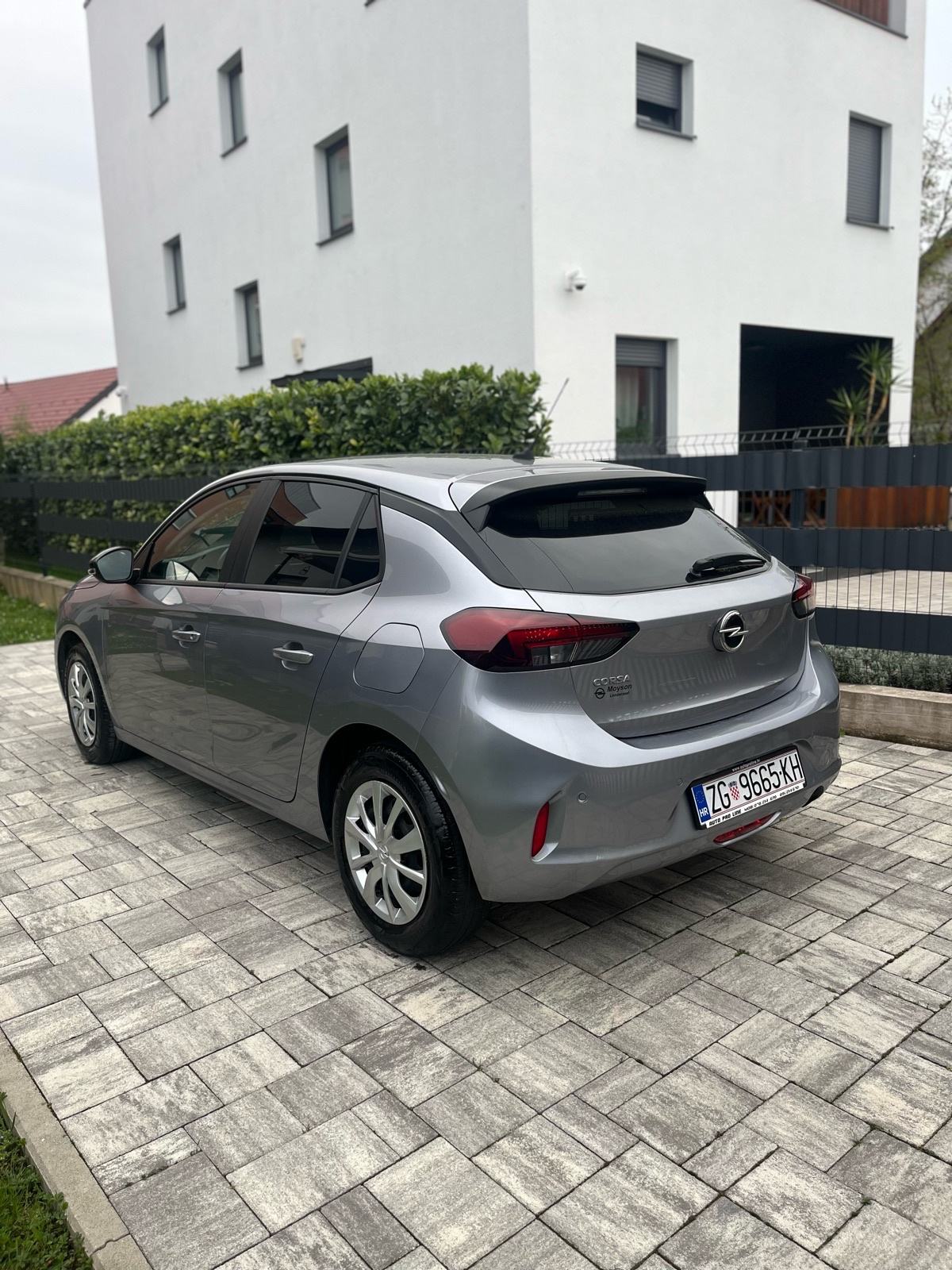 Opel Corsa 1,2// REG.1.g-KAMERA 360", fotografija 5