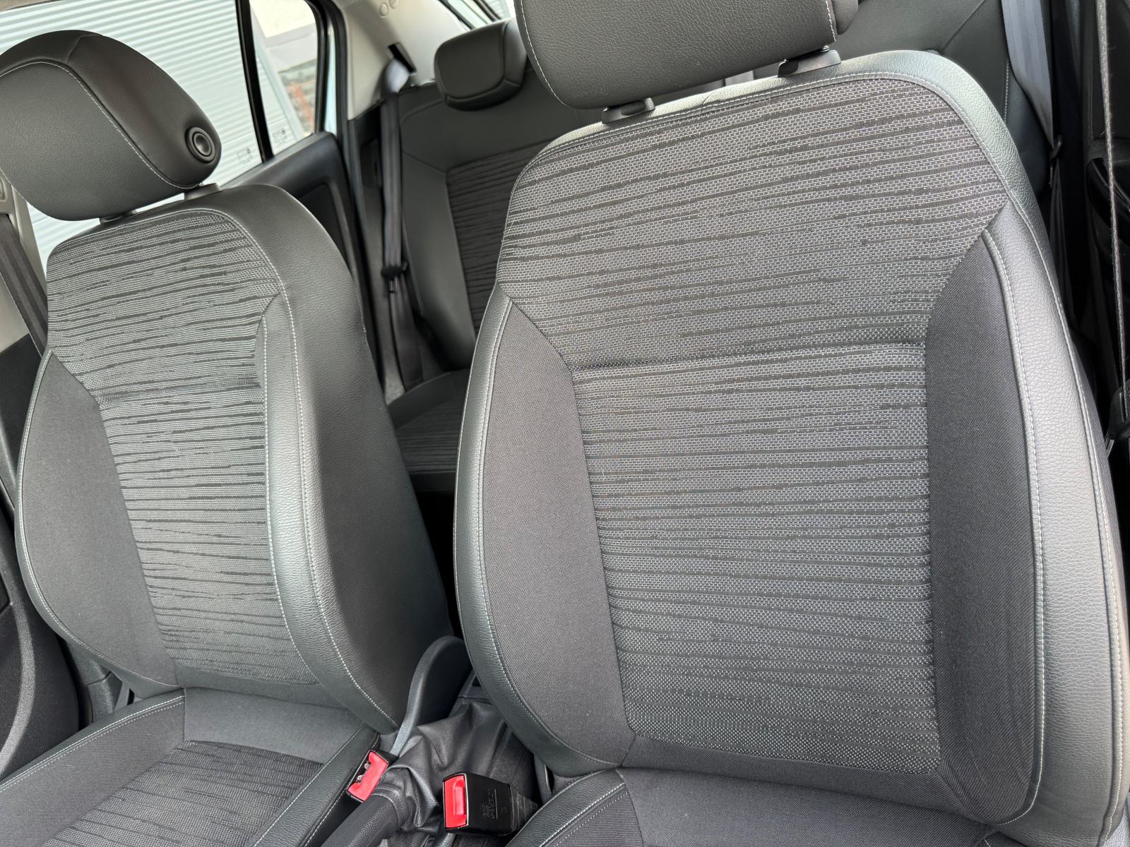 Opel Corsa 1.2 Cosmo⭐ 5 vrata, Klima, Alu felge, Servis ⭐ Top stanje, fotografija 14
