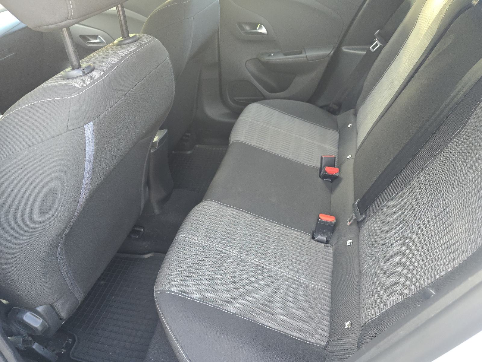 Opel Corsa 1,2, fotografija 6