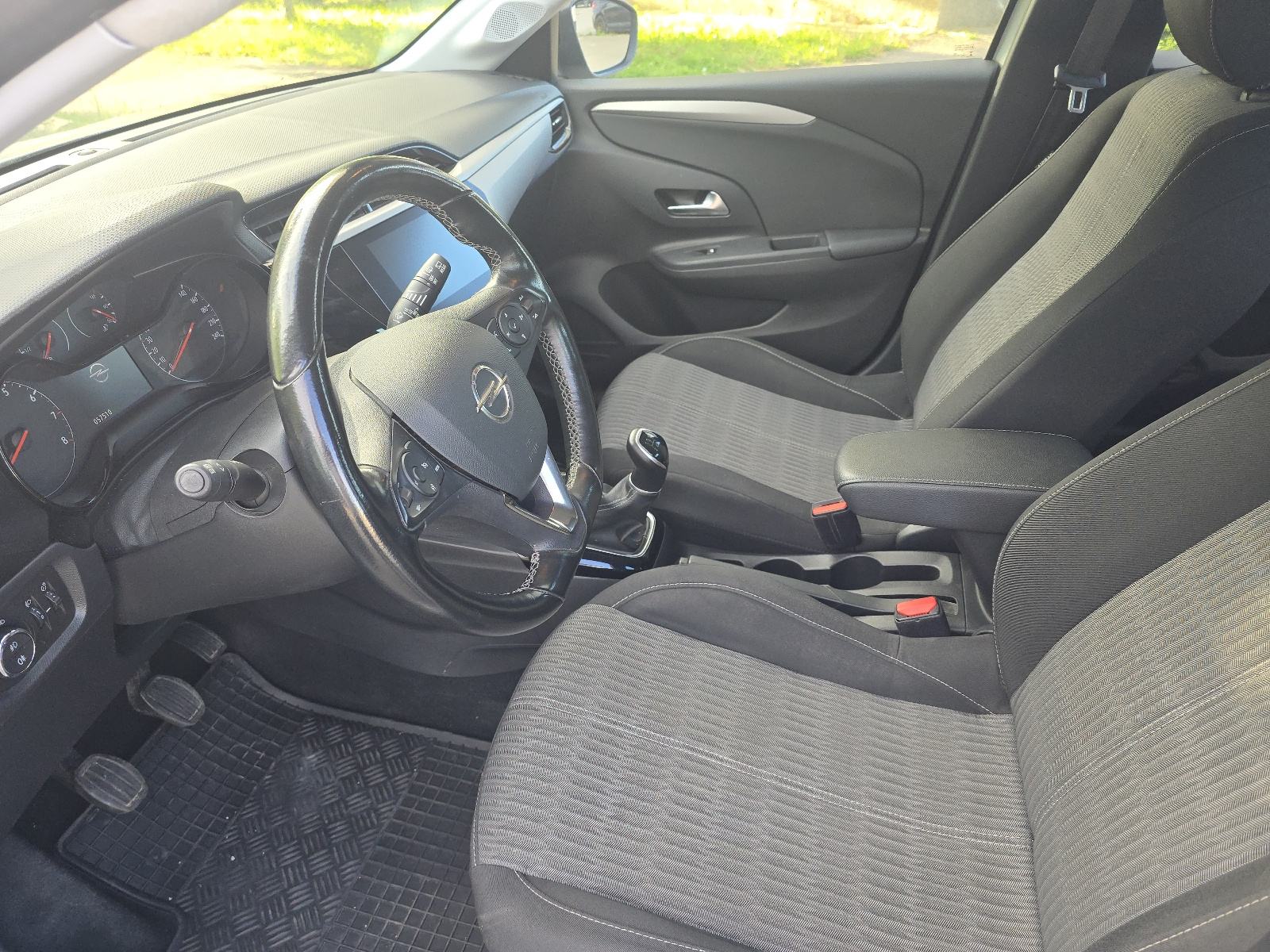 Opel Corsa 1,2, fotografija 7