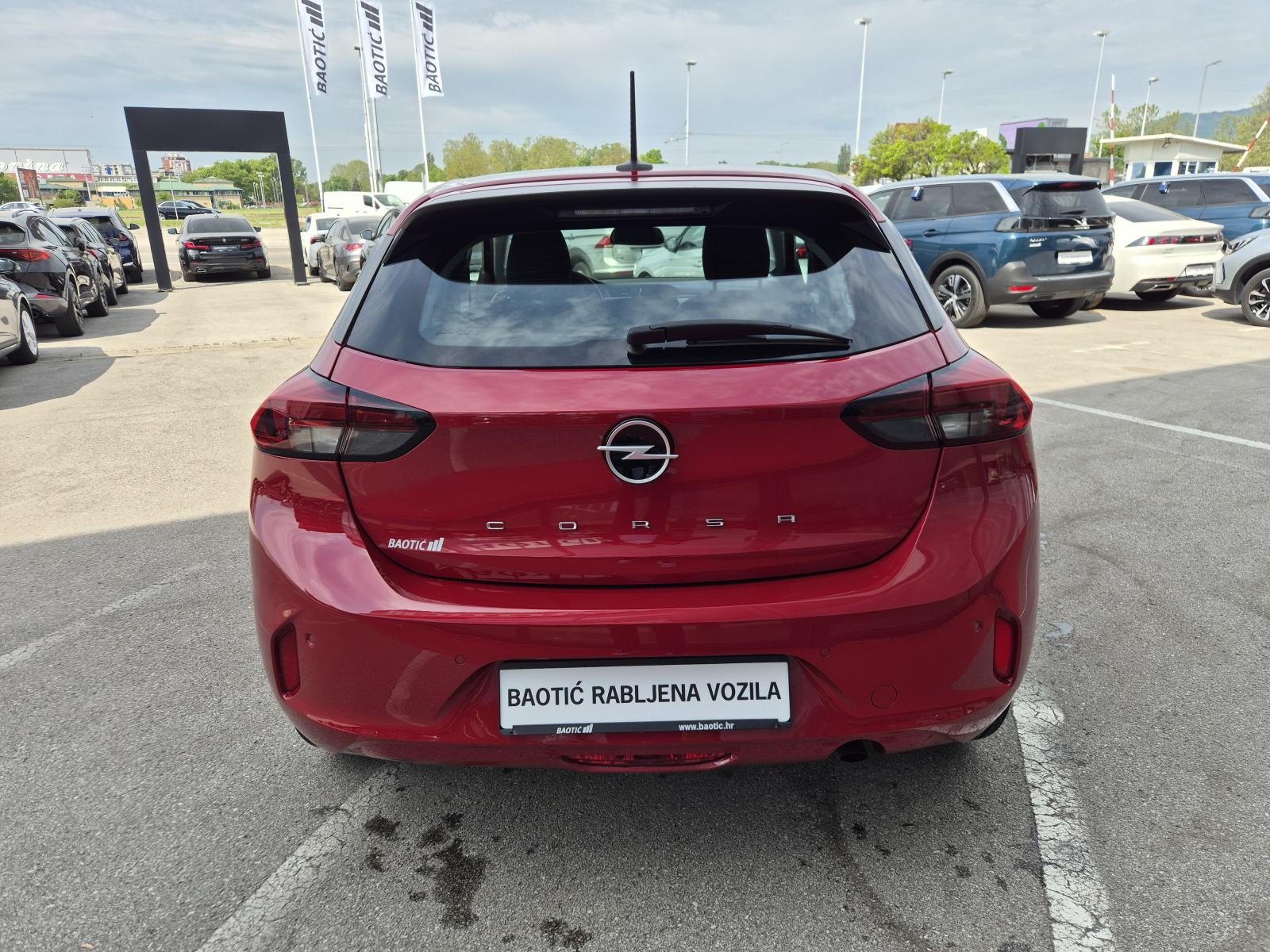 Opel Corsa Edition 1,2 55kw, fotografija 7