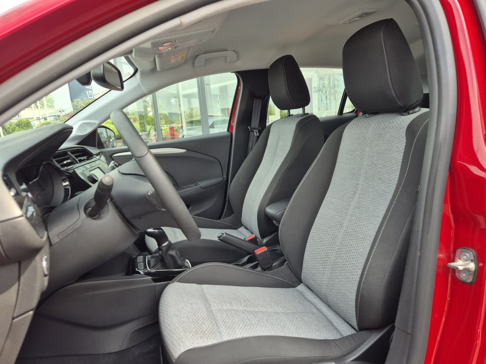 Opel Corsa Edition 1,2 55kw, fotografija 11