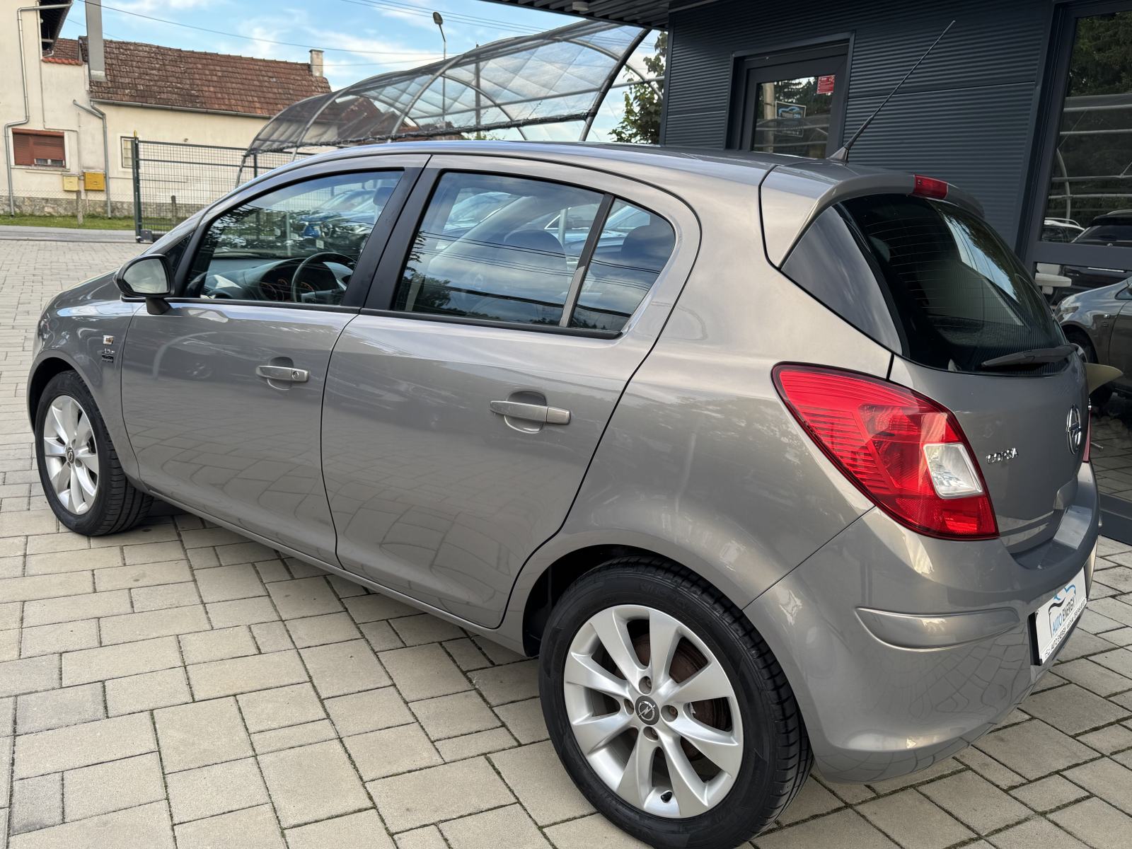 Opel Corsa 1.2 ⭐ 5 vrata, Klima, Alu felge, Servis ⭐, fotografija 9