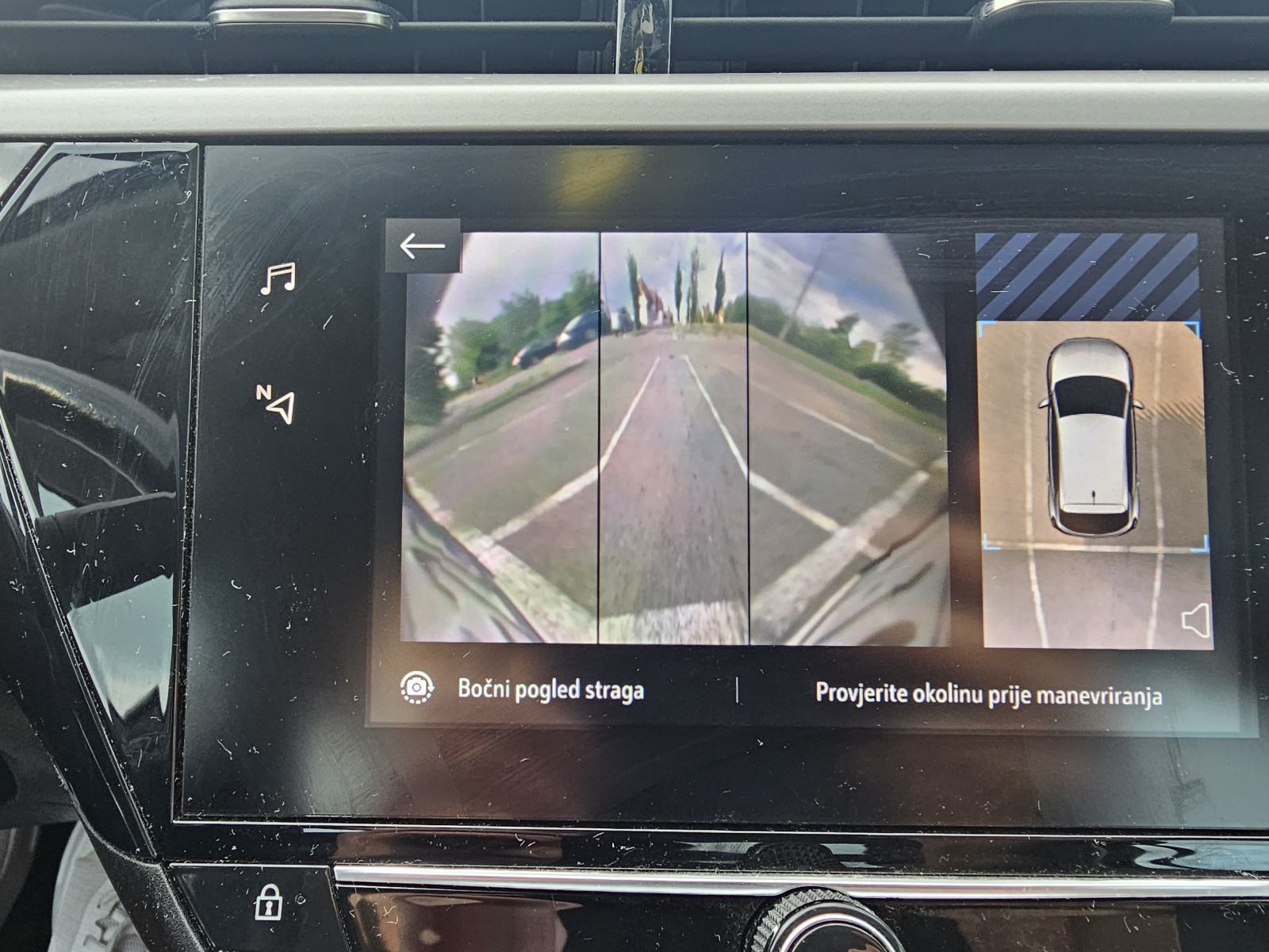 Opel Corsa 1,2, fotografija 16