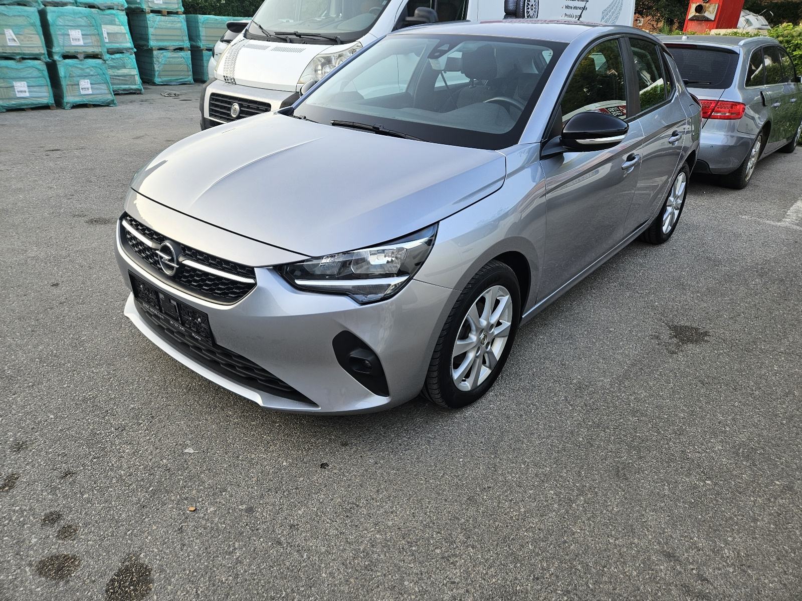 Opel Corsa 1,2, fotografija 2