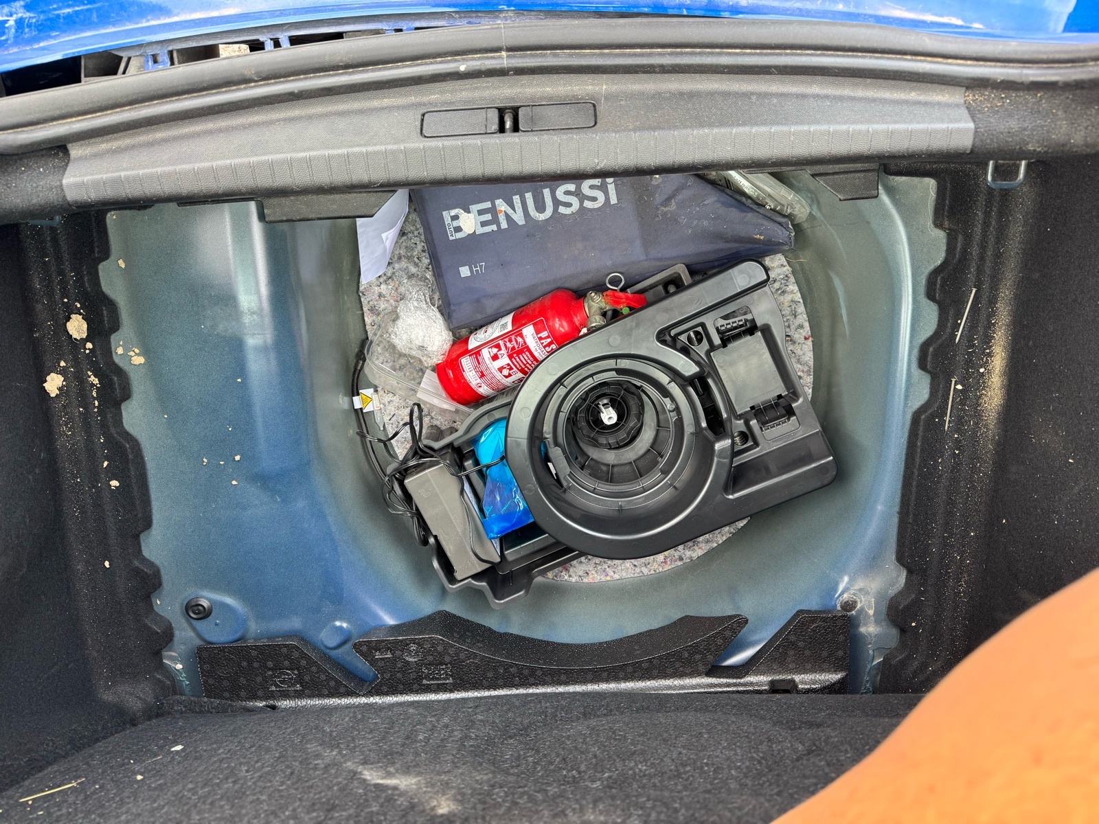 Opel Corsa 1,2 **OŠTEĆENO VOZILO**, fotografija 8