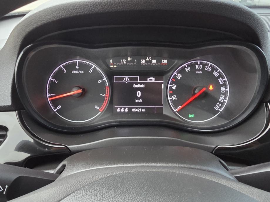 Opel Corsa 1,2 - ALU, NAVI, PARK SENZORI, 85 T.KM - LEASING, fotografija 12