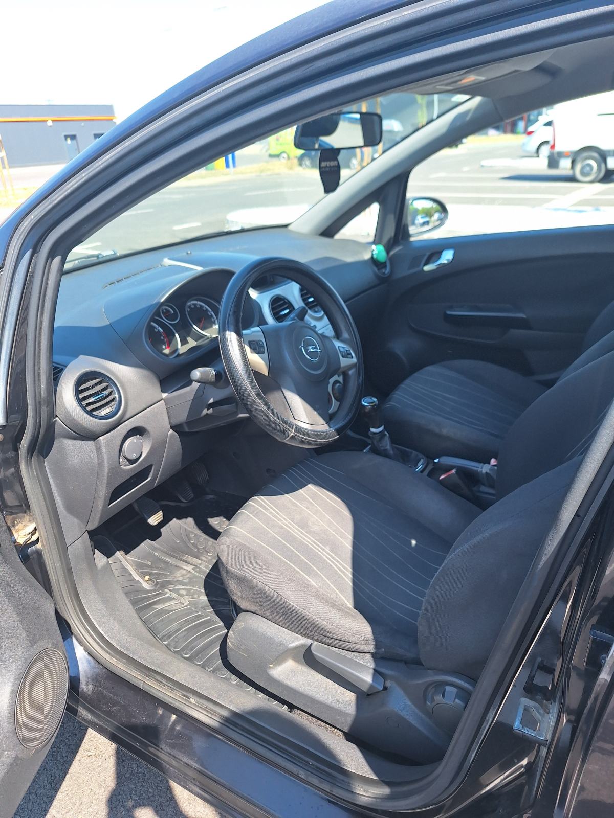 Opel Corsa 1,2 I, fotografija 8