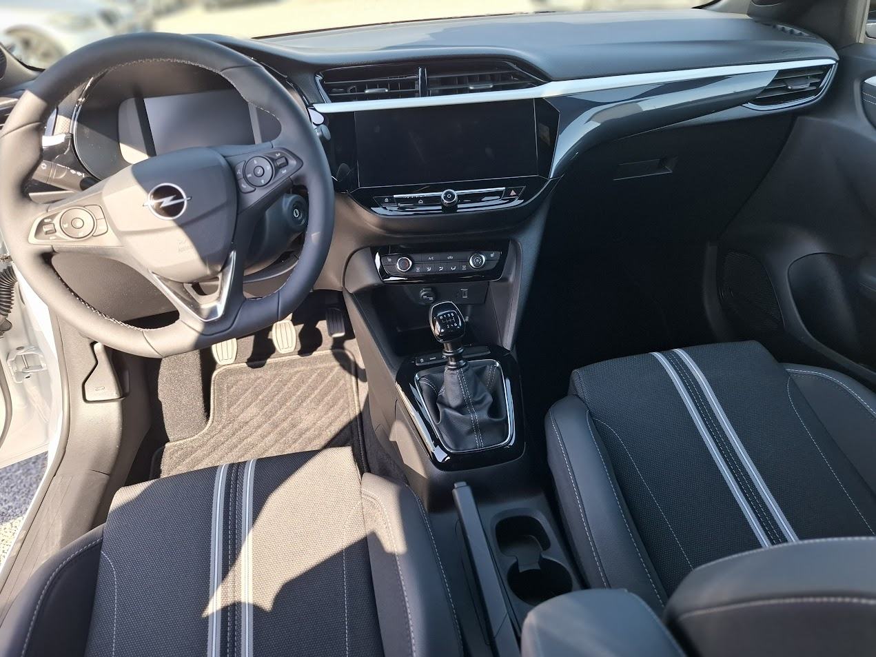 Opel Corsa 1,2 TURBO 100KM, fotografija 5