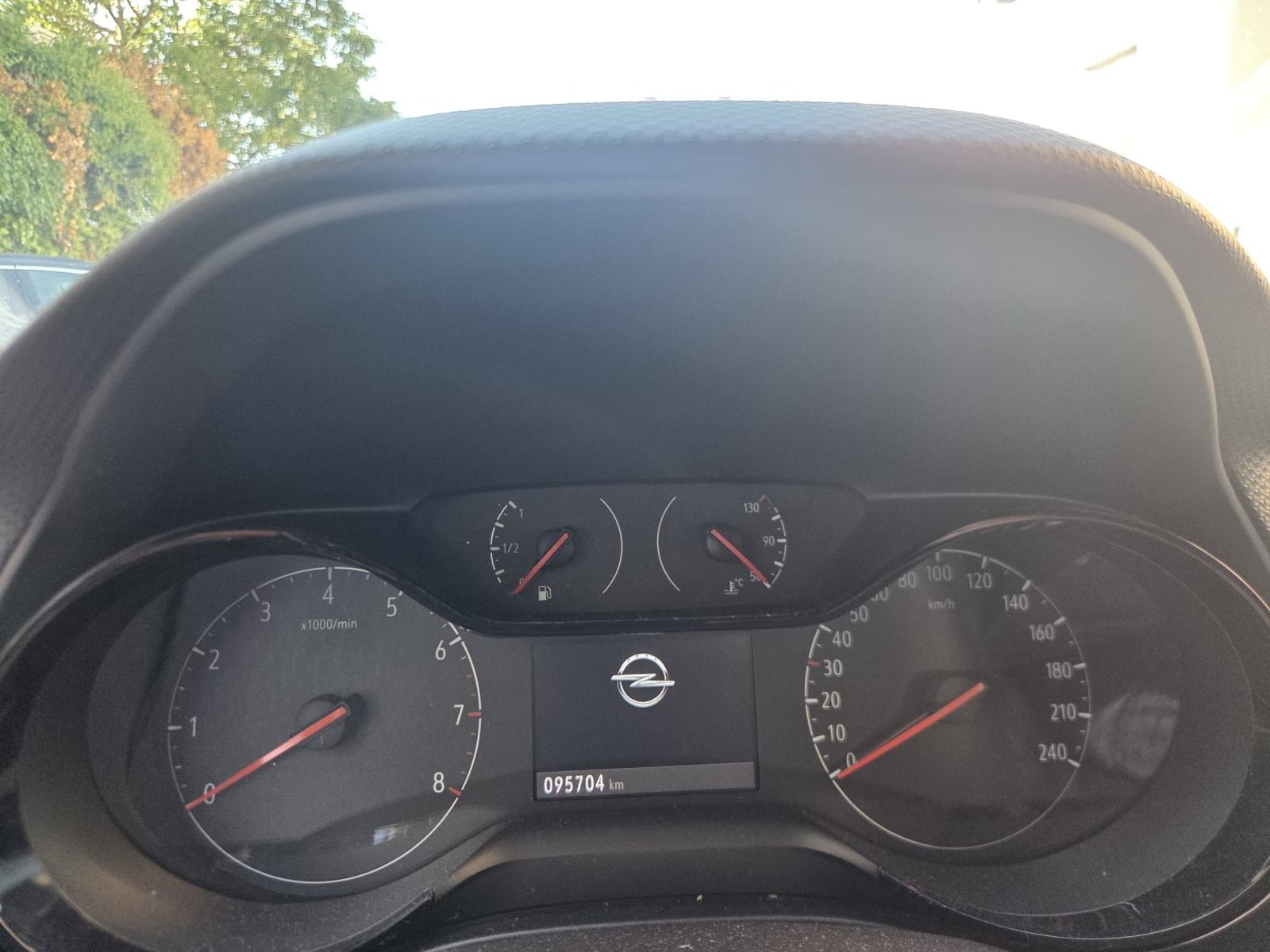 Opel Corsa 1,2 TURBO EDITION KAMERA LED NIJE UVOZ, fotografija 10