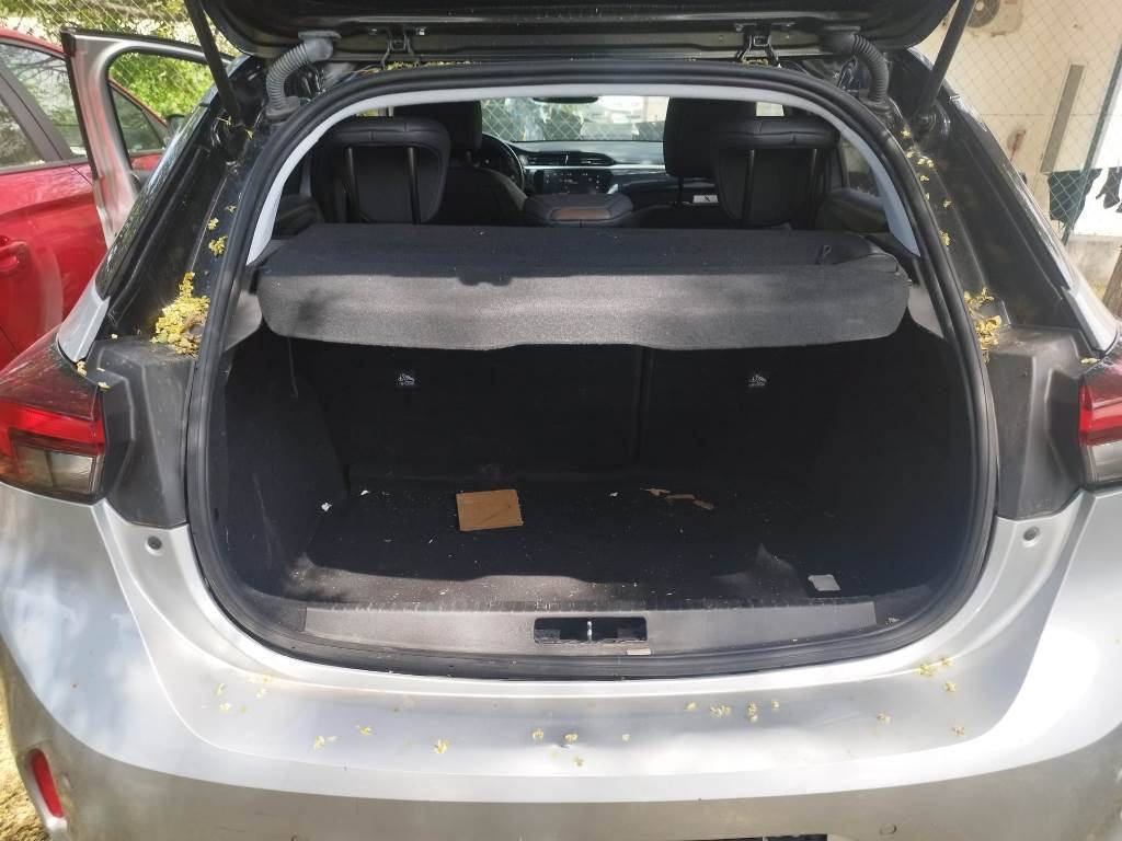 Opel Corsa 1,2 TURBO ELEGANCE AUTOMATIK REG.Do 04/27, fotografija 8