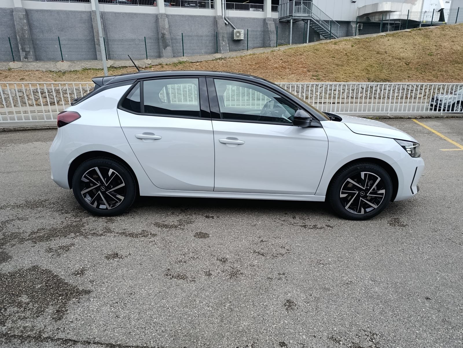 Opel Corsa 1.2 Turbo GS-Line MT 6, gratis polica AO, jamstvo 8.g., fotografija 4