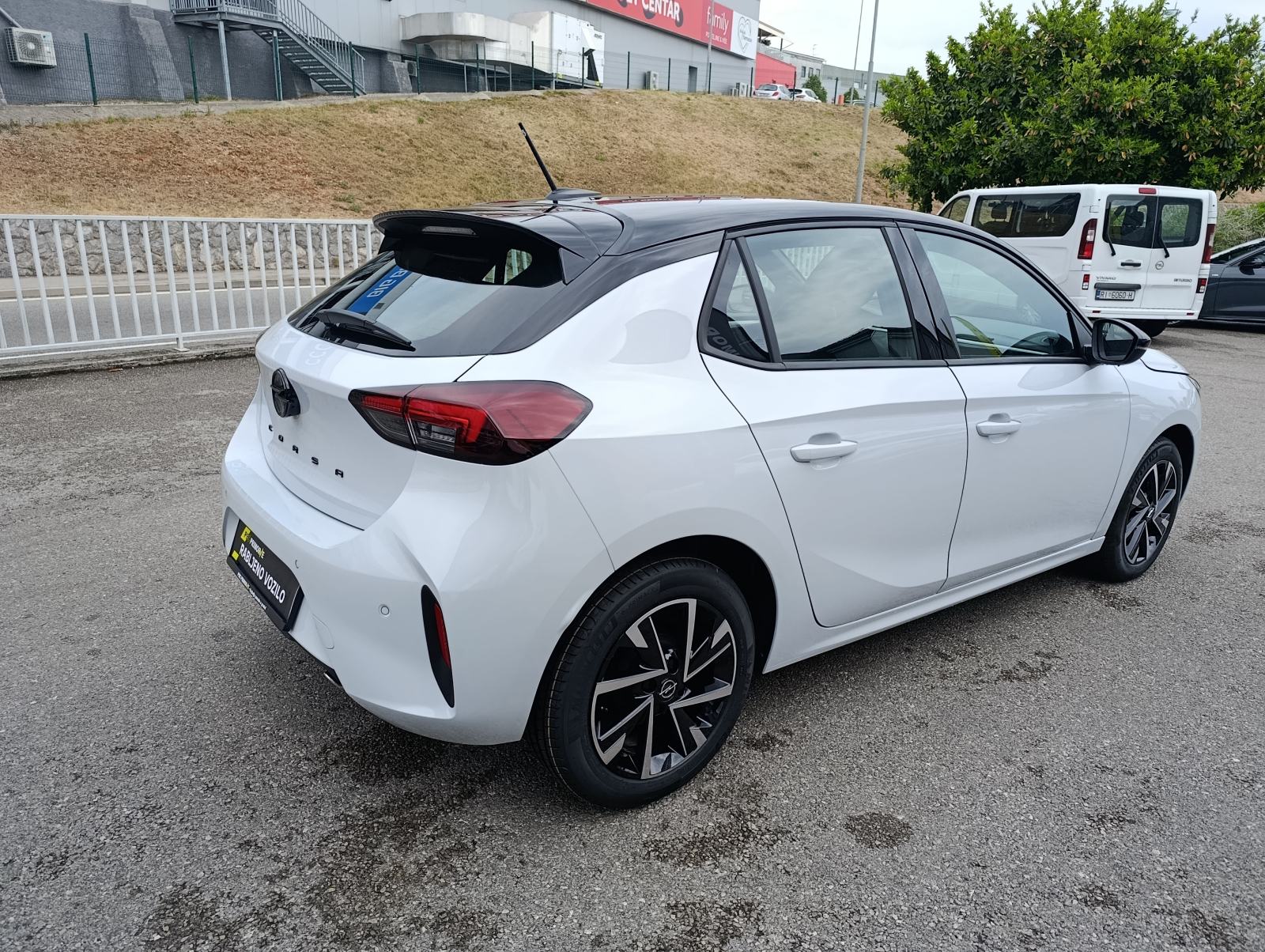 Opel Corsa 1.2 Turbo GS-Line MT 6, gratis polica AO, jamstvo 8.g., fotografija 5