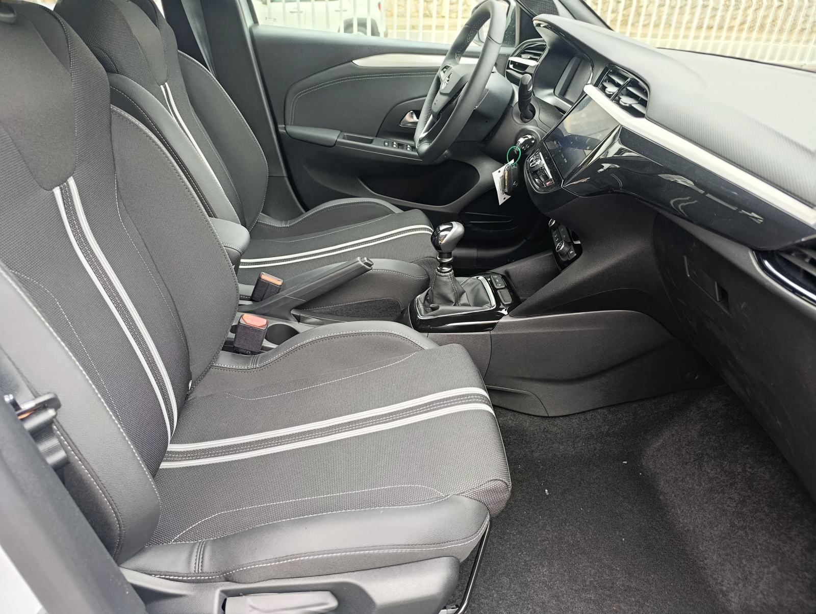 Opel Corsa 1.2 Turbo GS-Line MT 6, gratis polica AO, jamstvo 8.g., fotografija 9