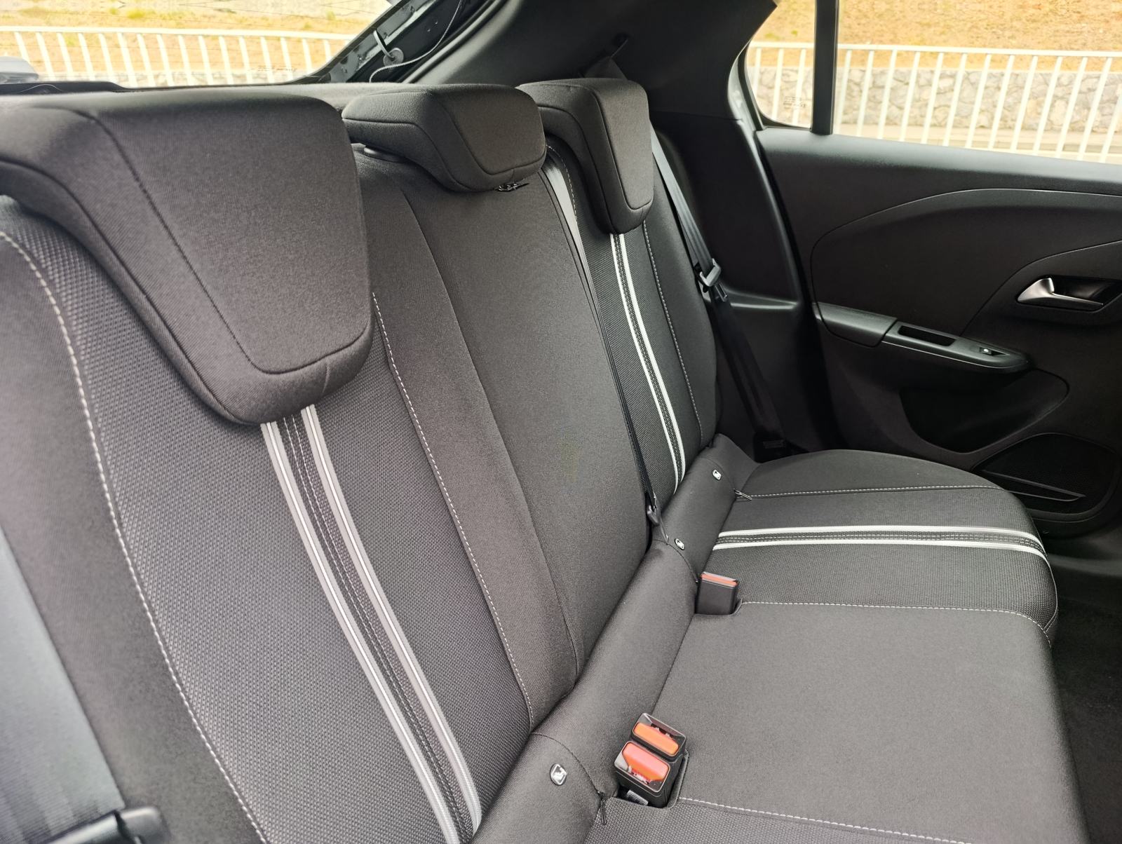 Opel Corsa 1.2 Turbo GS-Line MT 6, gratis polica AO, jamstvo 8.g., fotografija 13