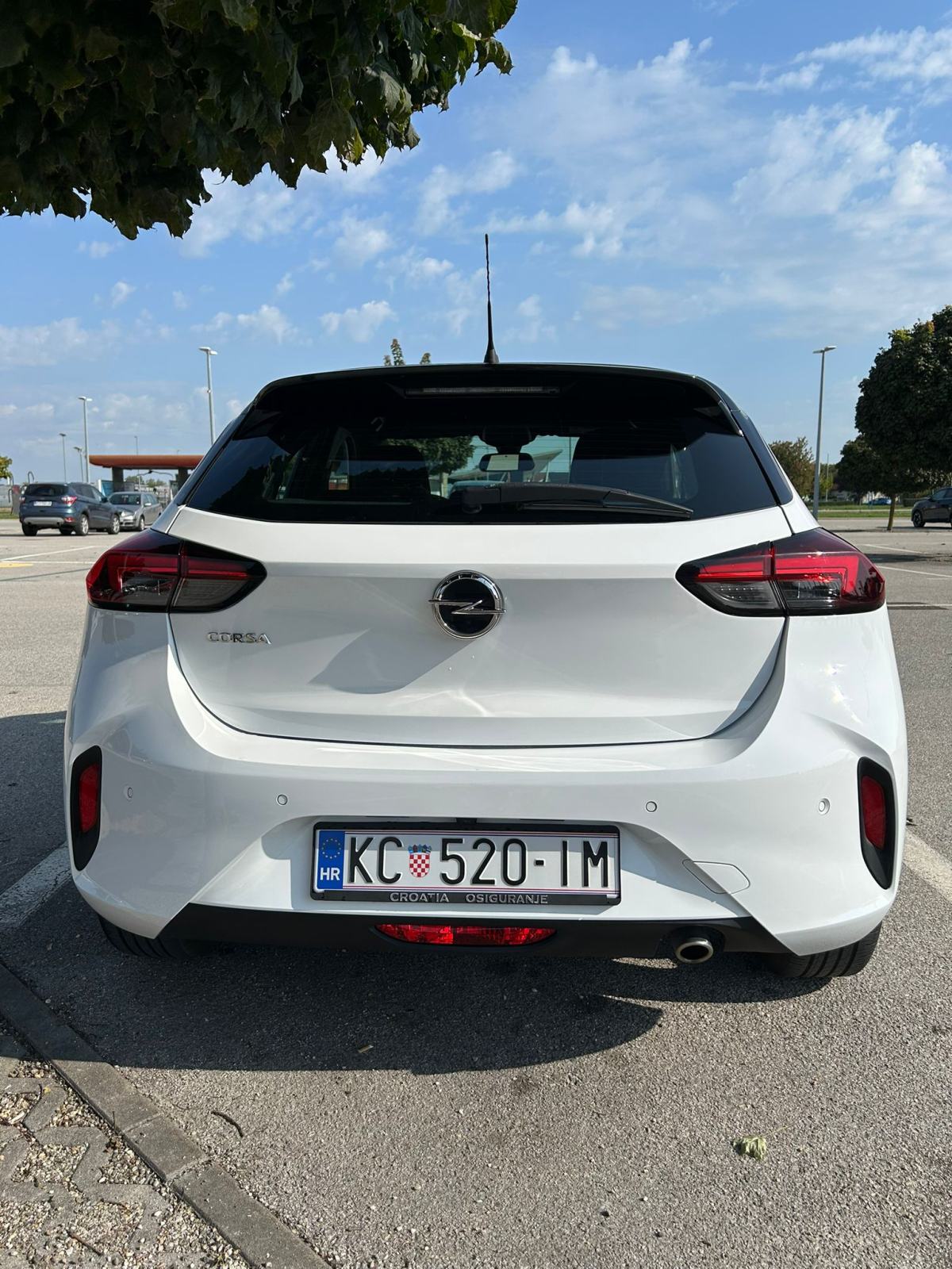 Opel Corsa 1,2 Turbo Gs line, fotografija 13