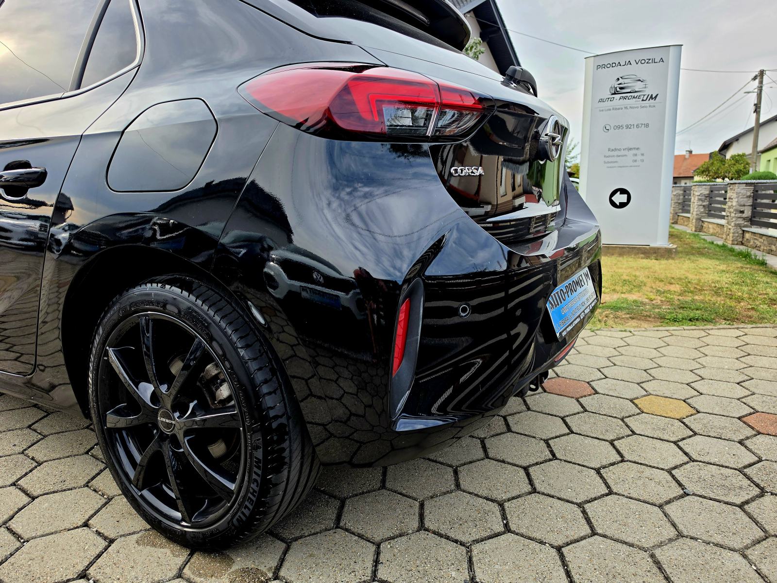 Opel Corsa 1,2 Turbo,,GS-LINE,,ODLIČAN,,154764KM, fotografija 7