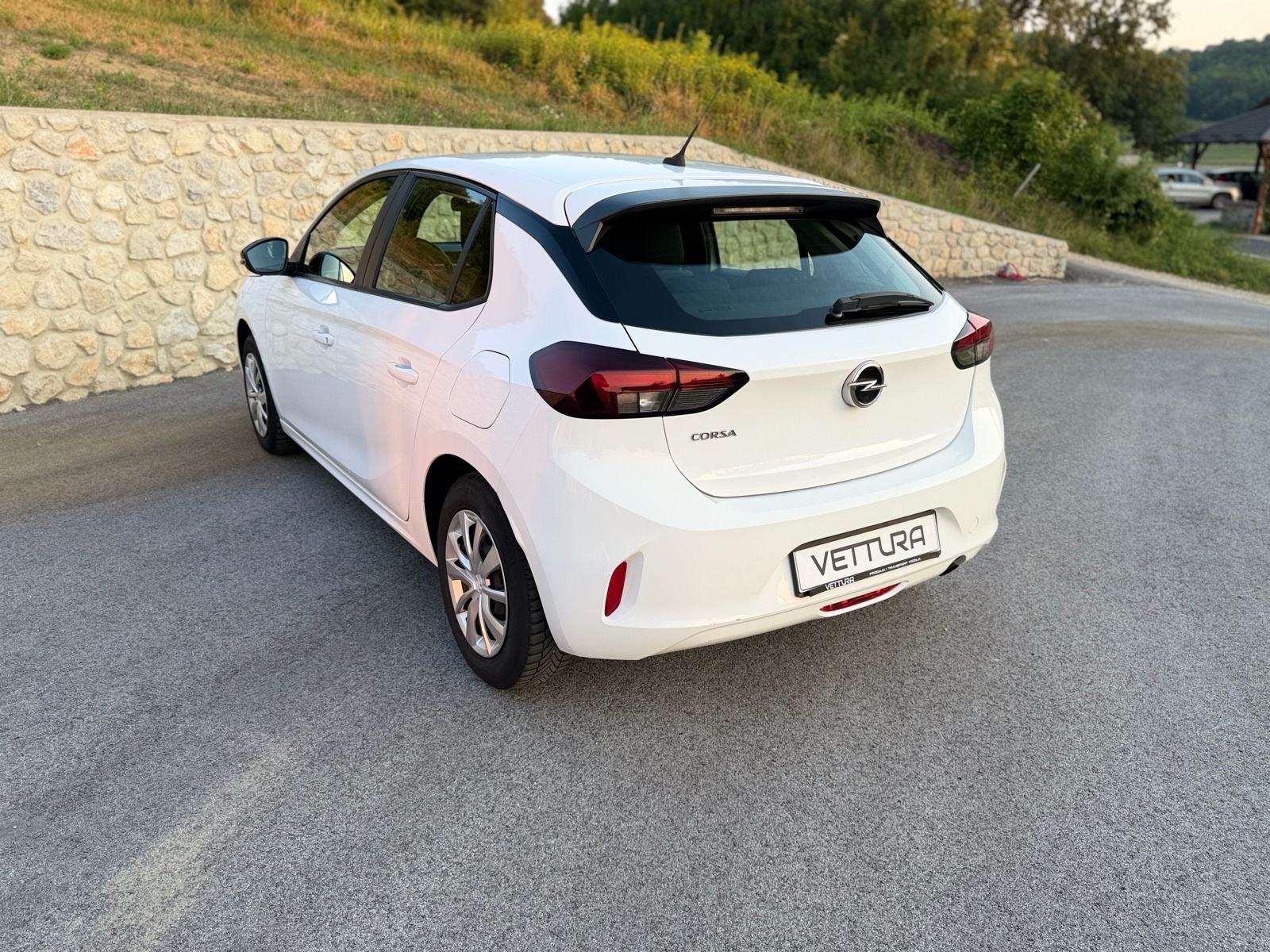 Opel Corsa 1,2 • Veliki servis • Tempomat • Klima, fotografija 5