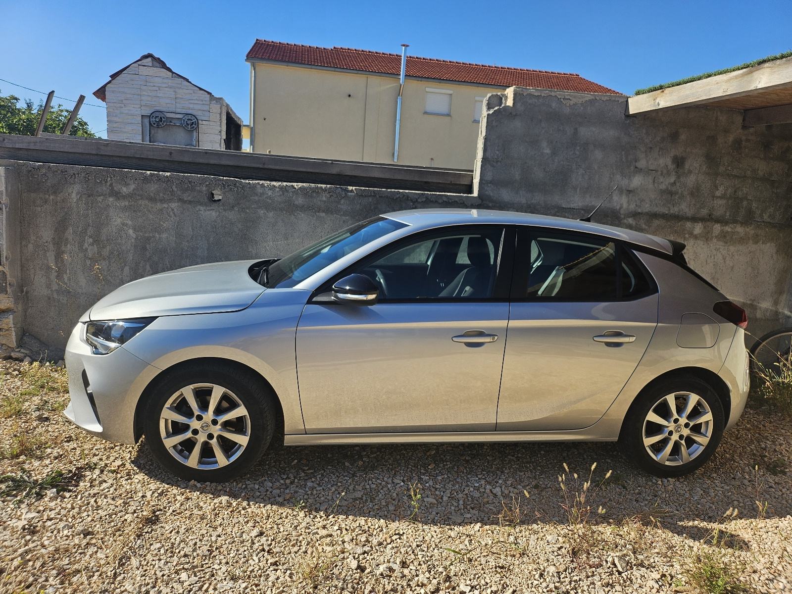 Opel Corsa 1,2 XEL, Servisna, reg.do 03/27 samo 50.000 km, fotografija 1