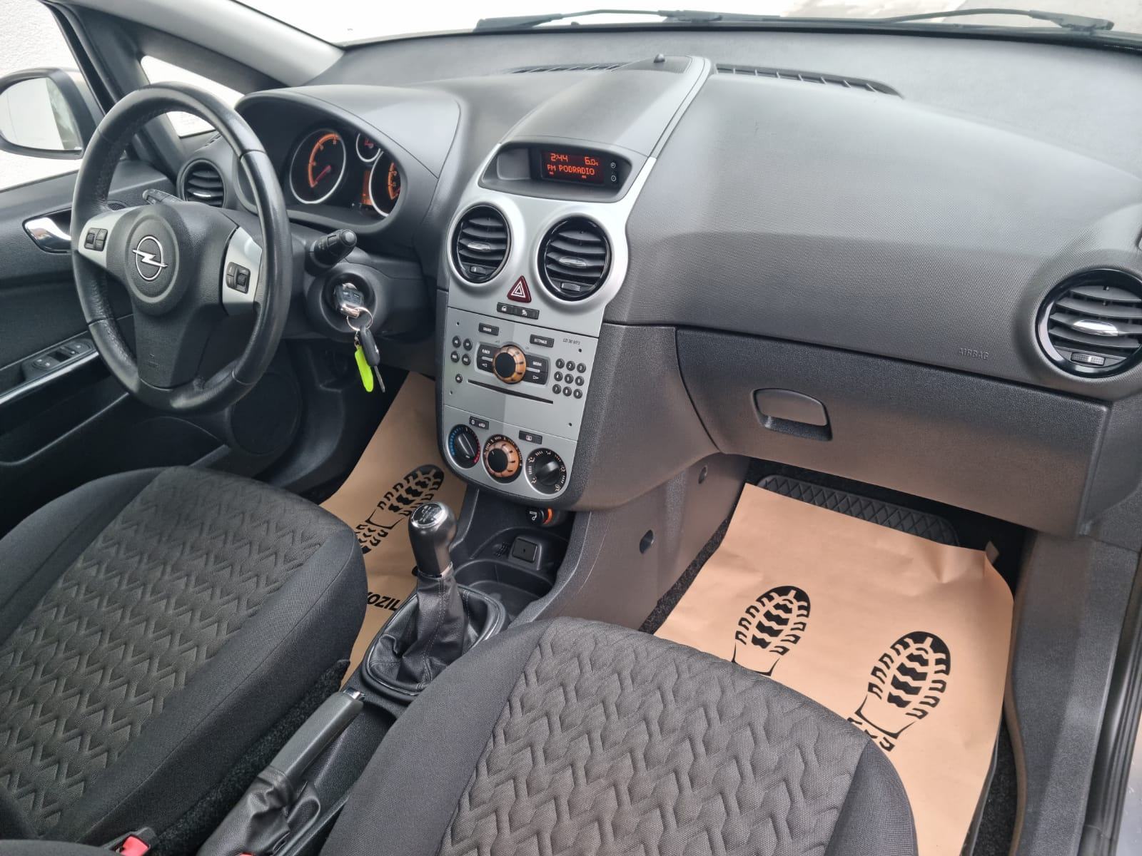 Opel Corsa 1.3 CDTI 2013.g.* 12 MJ JAMSTVO - SERVISNA KNJIGA*, fotografija 12