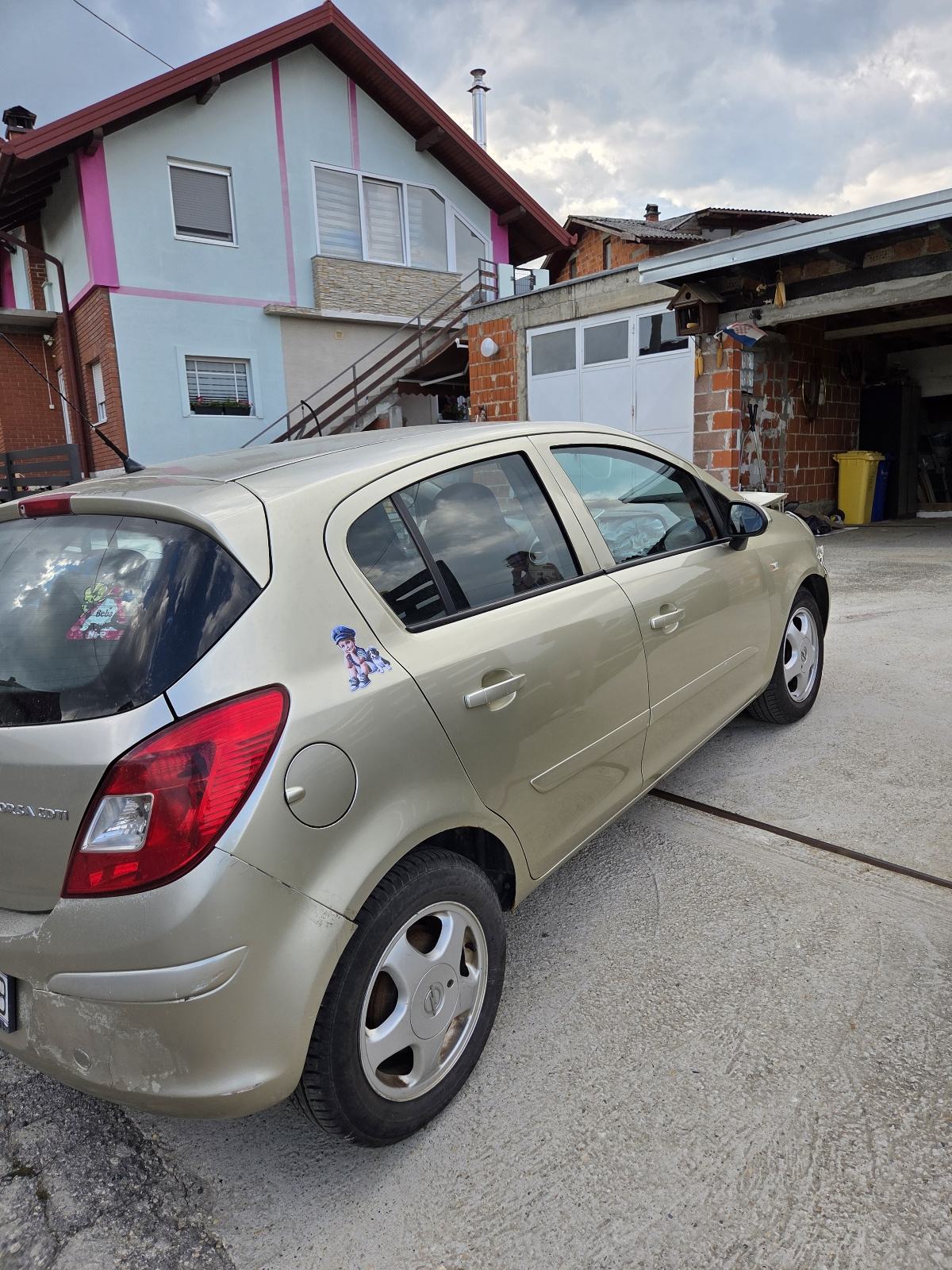 Opel Corsa 1,3 CDTI 2007. – KARAMBOLIRANA - 153.000 KM, fotografija 3