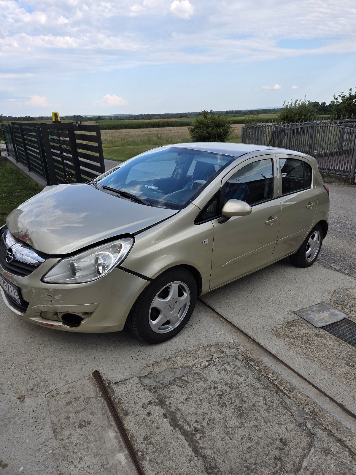 Opel Corsa 1,3 CDTI 2007. – KARAMBOLIRANA - 153.000 KM, fotografija 6