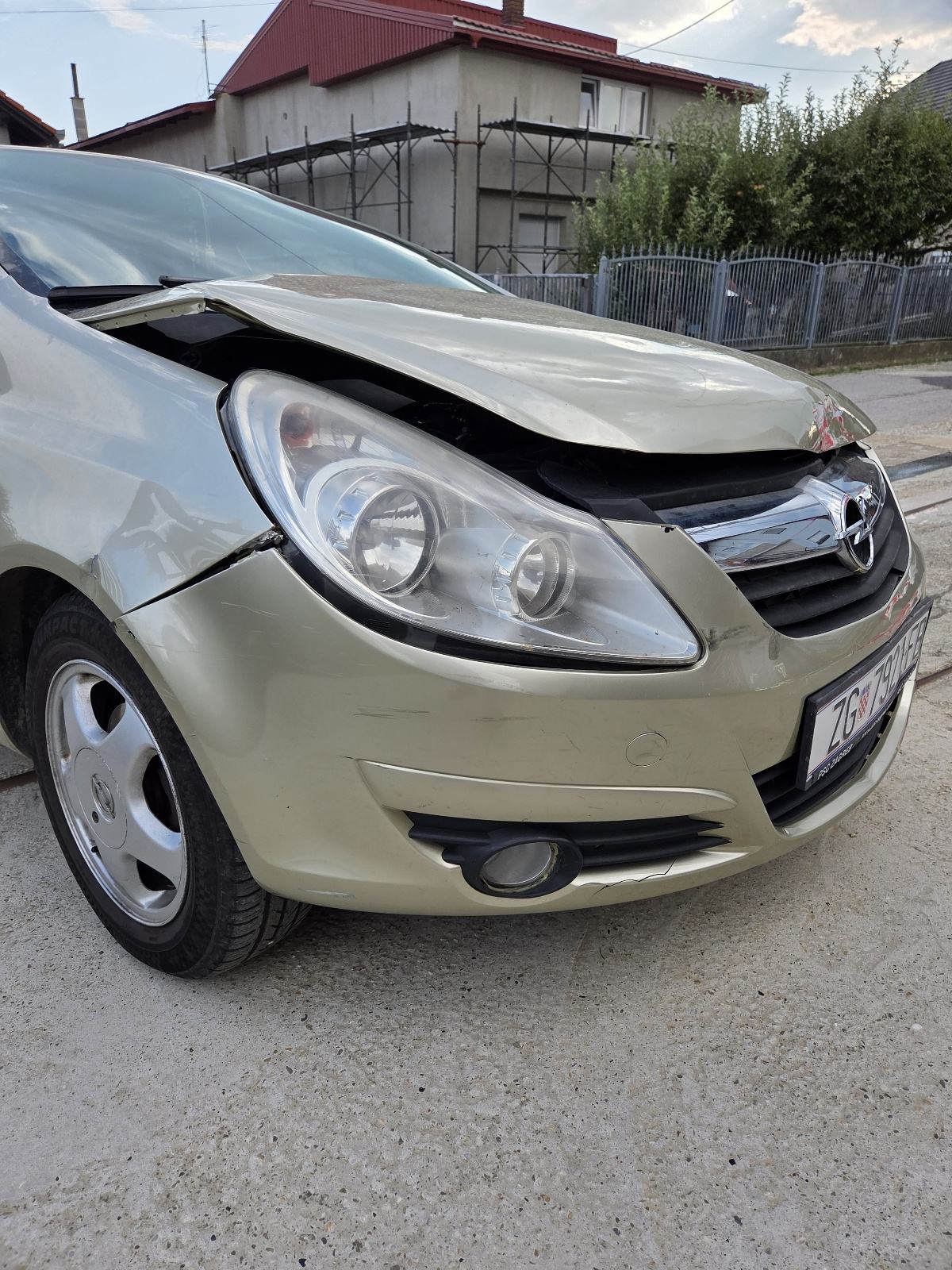Opel Corsa 1,3 CDTI 2007. – KARAMBOLIRANA - 153.000 KM, fotografija 10