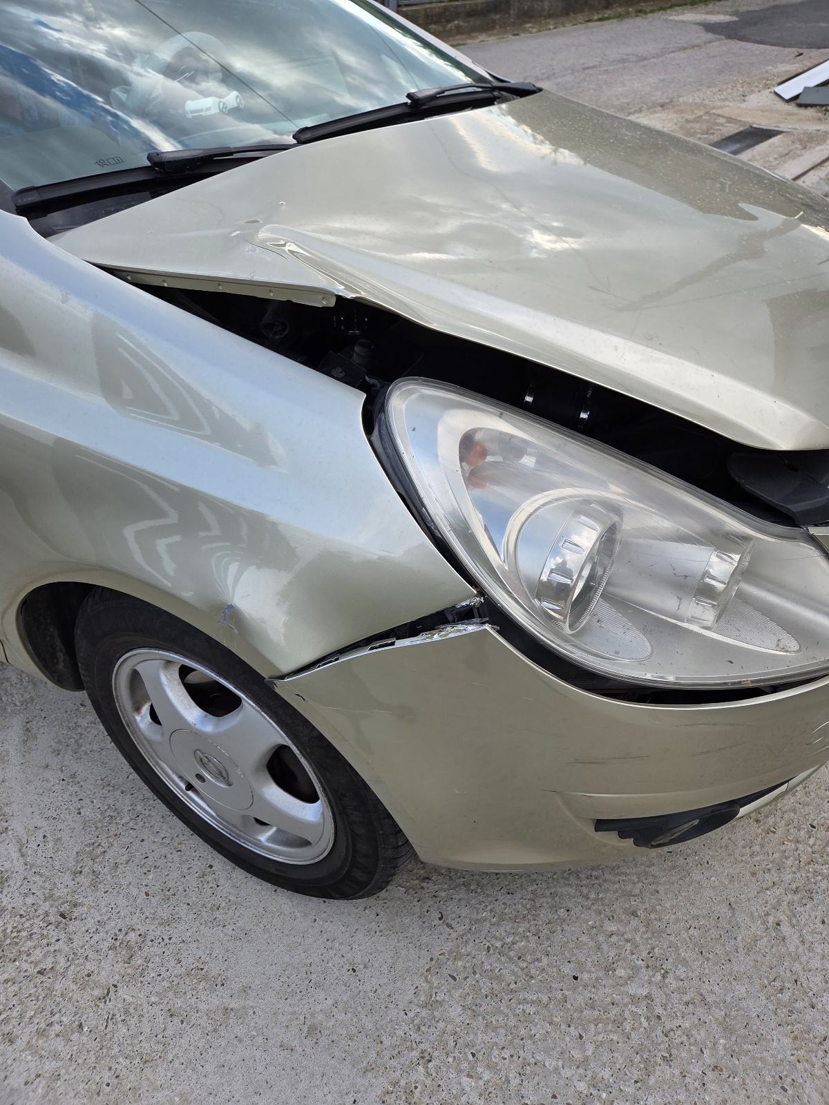 Opel Corsa 1,3 CDTI 2007. – KARAMBOLIRANA - 153.000 KM, fotografija 9