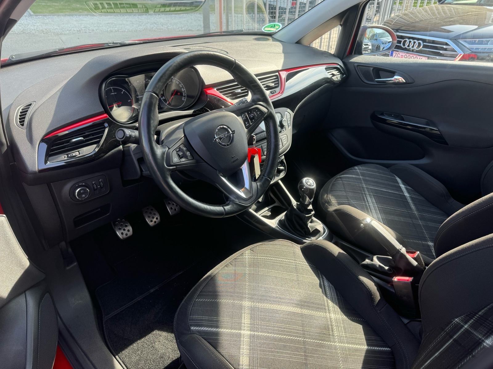 Opel Corsa 1,3 CDTI **COLOR EDITION**, fotografija 6