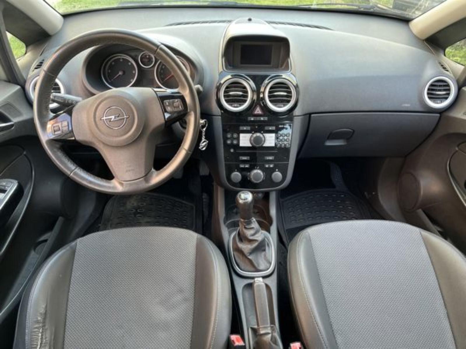 Opel Corsa 1,3 CDTI COSMO, fotografija 8