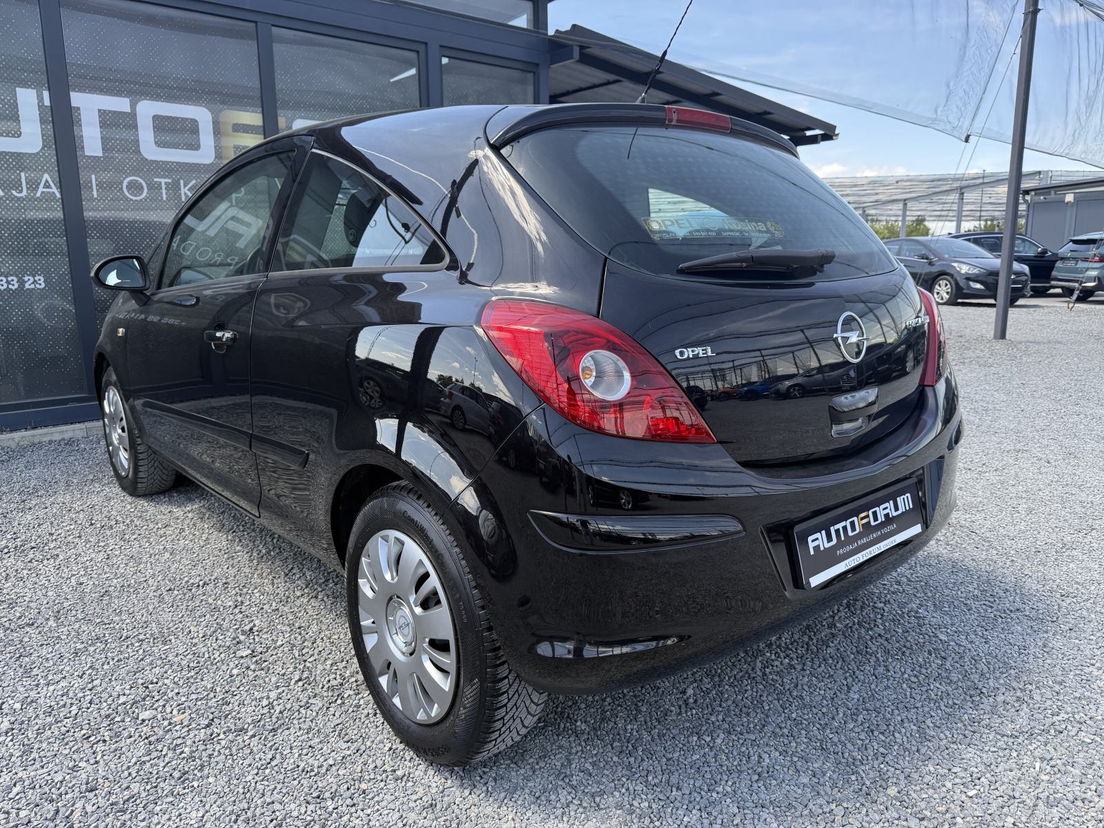 Opel Corsa 1,3 CDTI ** KLIMA, HR AUTO, REG 1/27 **, fotografija 4