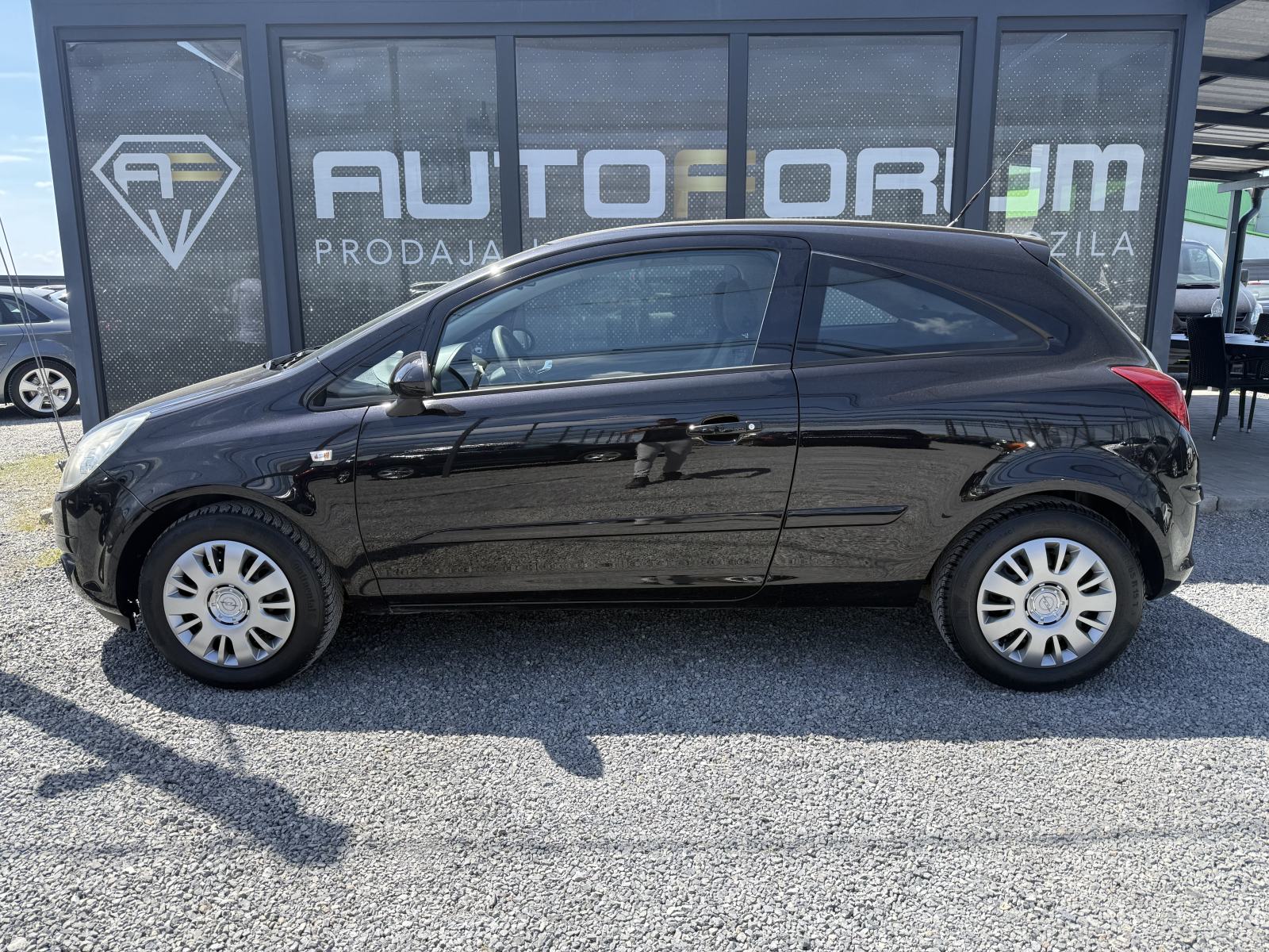 Opel Corsa 1,3 CDTI ** KLIMA, HR AUTO, REG 1/27 **, fotografija 7