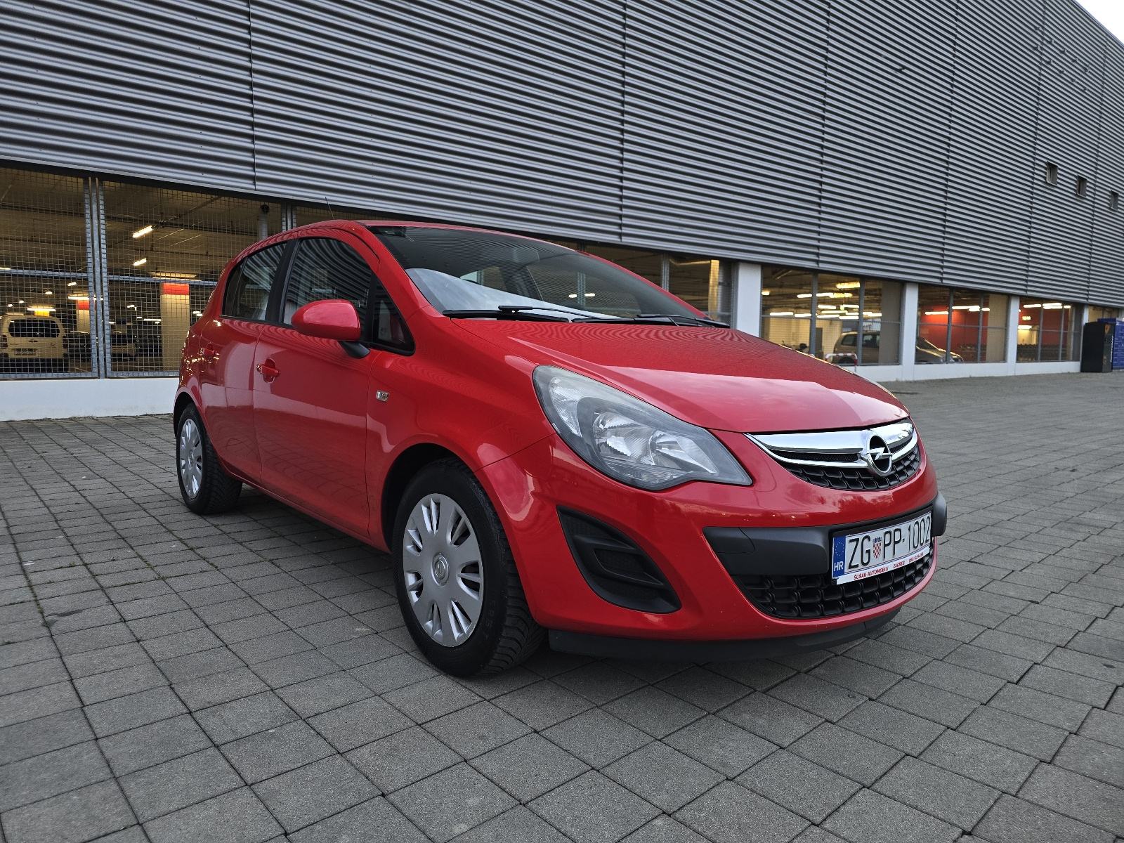 Opel Corsa 1,3 CDTI / Klima / Nap.Servis / 5 vrata / Multimedija /, fotografija 7