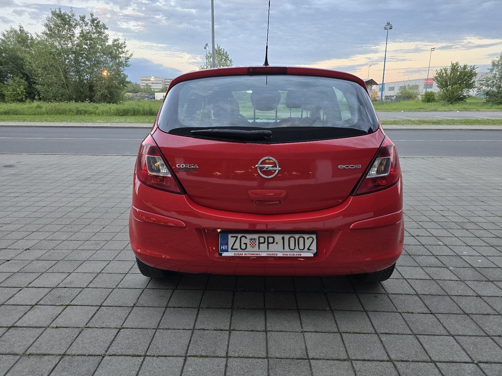 Opel Corsa 1,3 CDTI / Klima / Nap.Servis / 5 vrata / Multimedija /, fotografija 4