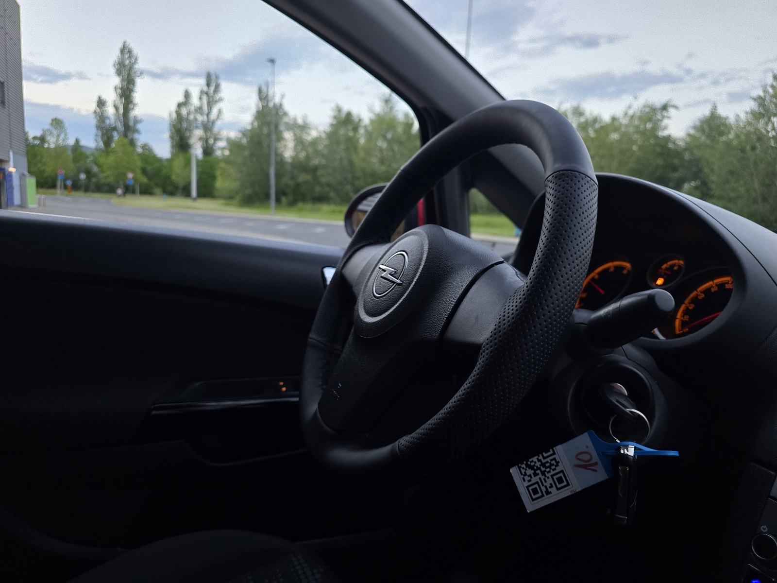 Opel Corsa 1,3 CDTI / Klima / Nap.Servis / 5 vrata / Multimedija /, fotografija 19